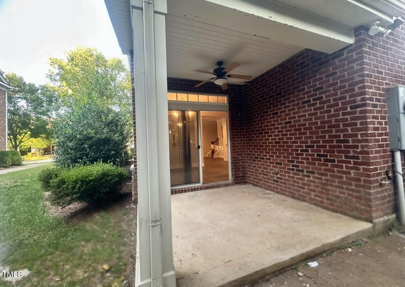 109 Longchamp Lane Property Photo 30