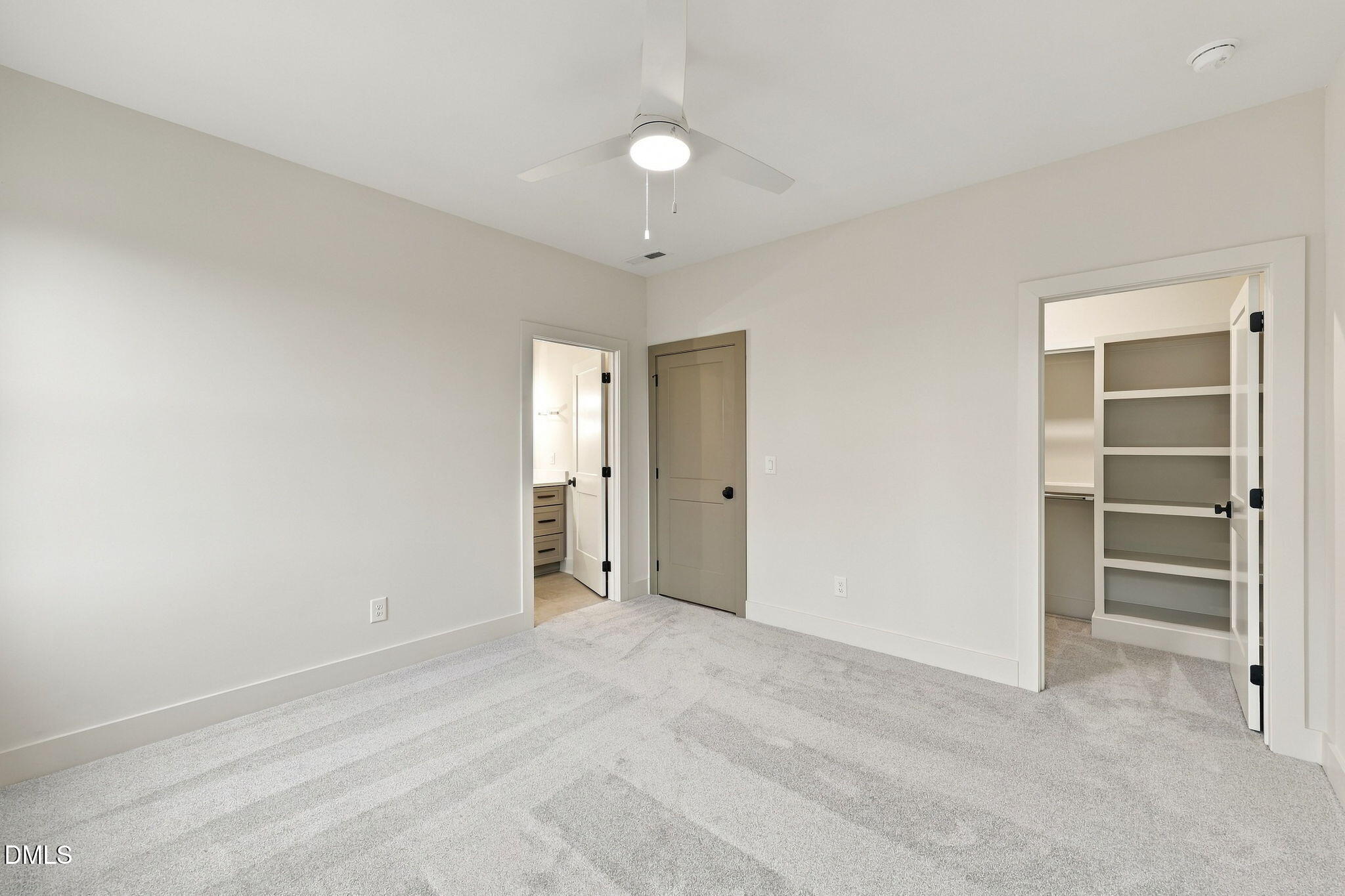 1121 Dovefield Lane Property Photo 34