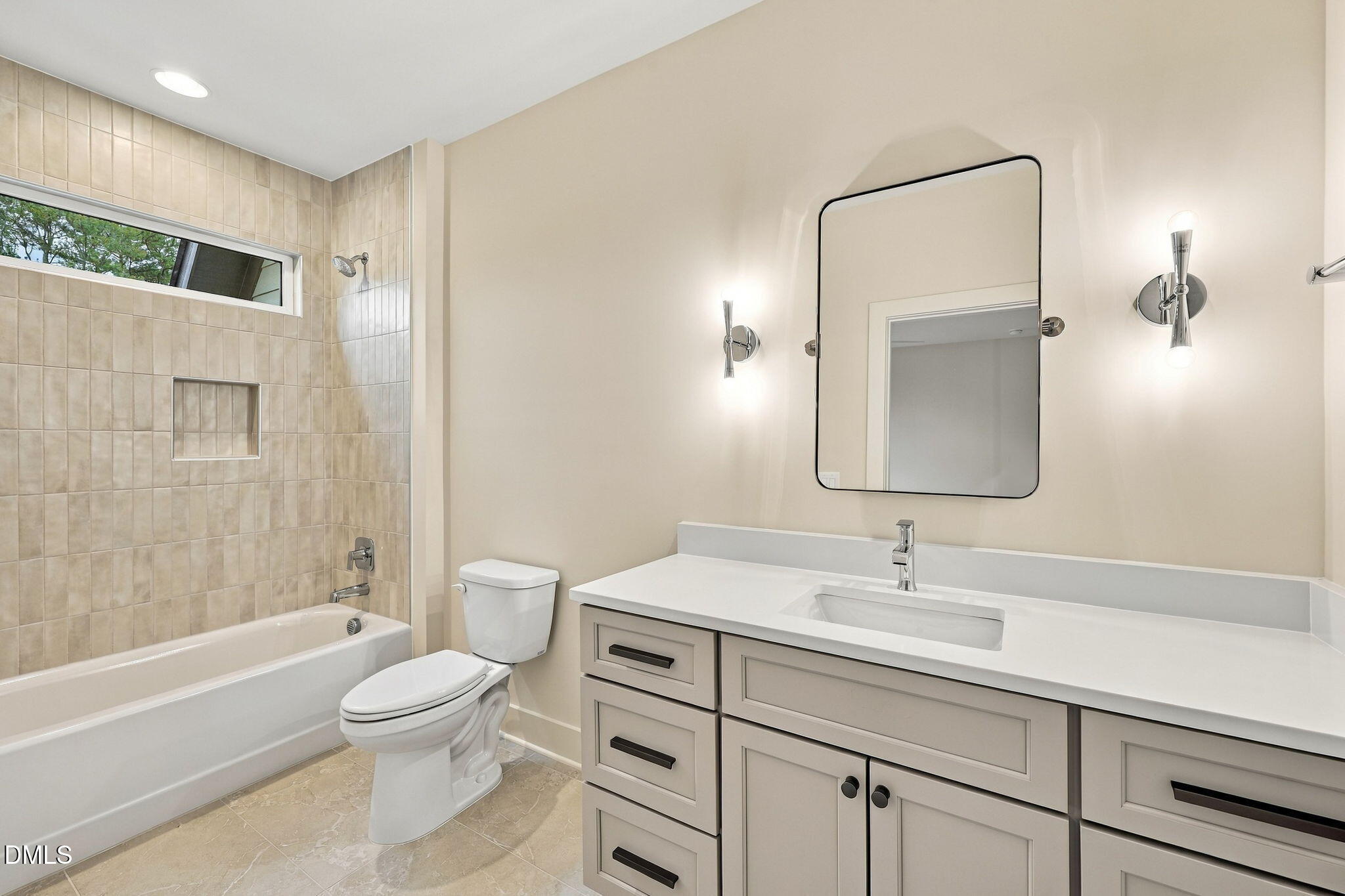 1121 Dovefield Lane Property Photo 35