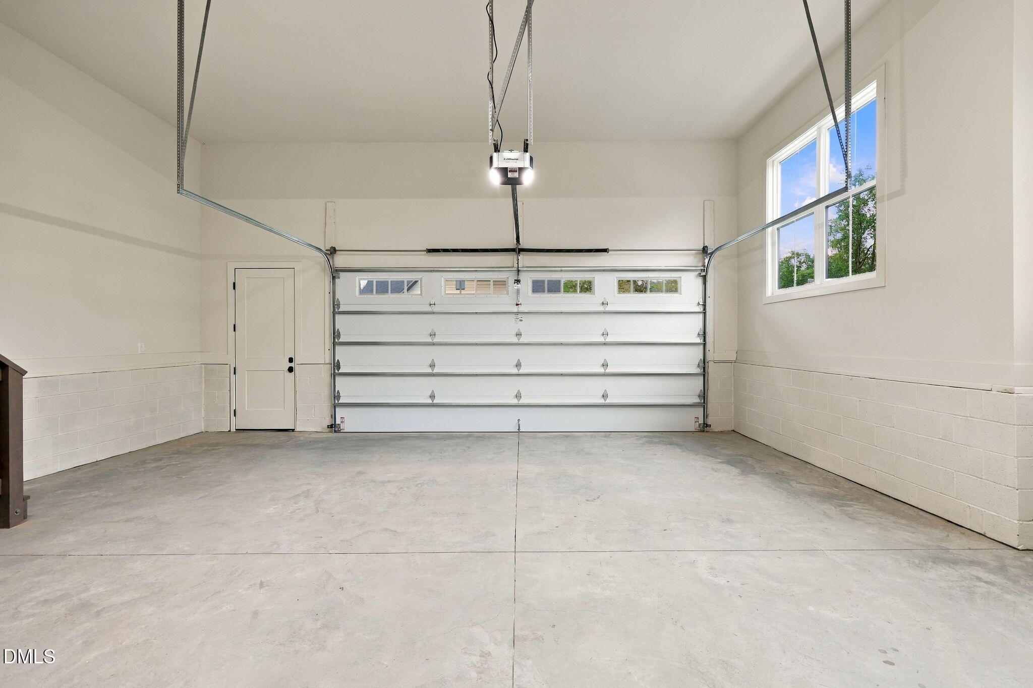 1121 Dovefield Lane Property Photo 48