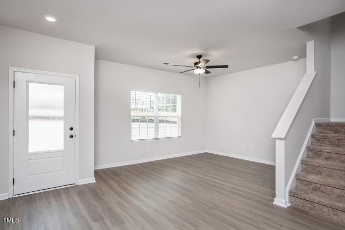 181 Seville Way Property Photo 6