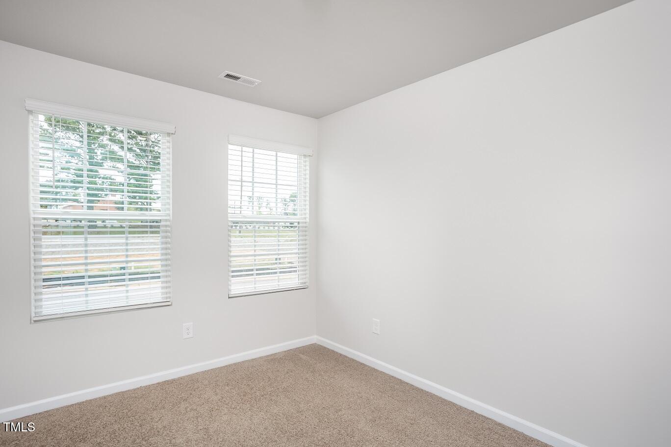 181 Seville Way Property Photo 20
