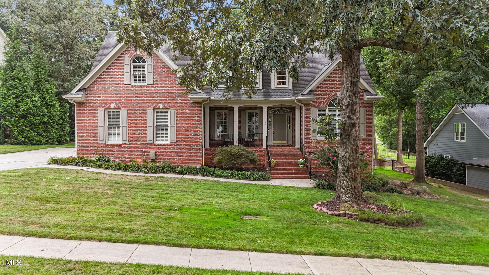 1001 Neuse Ridge Drive Property Photo 1