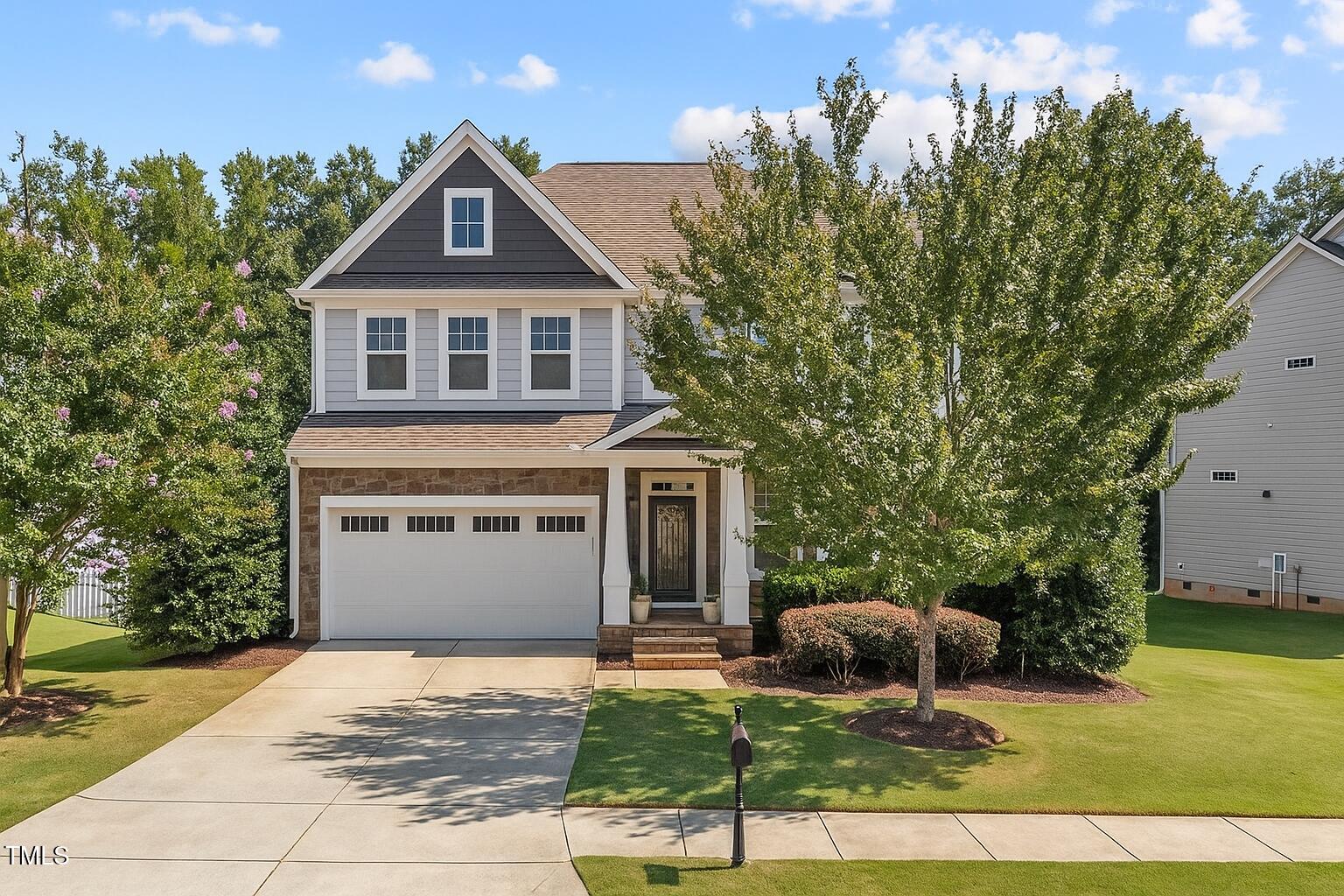 46 Woods Manor Lane Property Photo 1