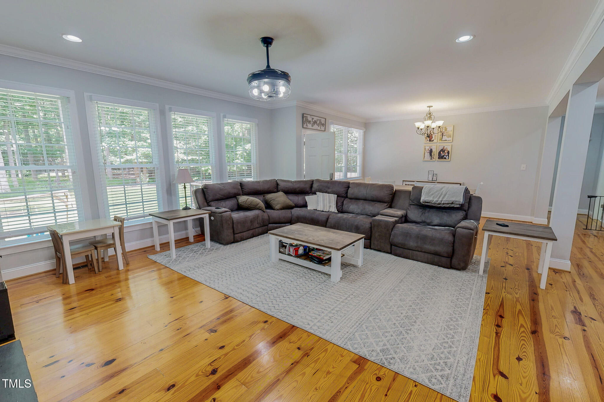 476 N Old Lantern Road Property Photo 2