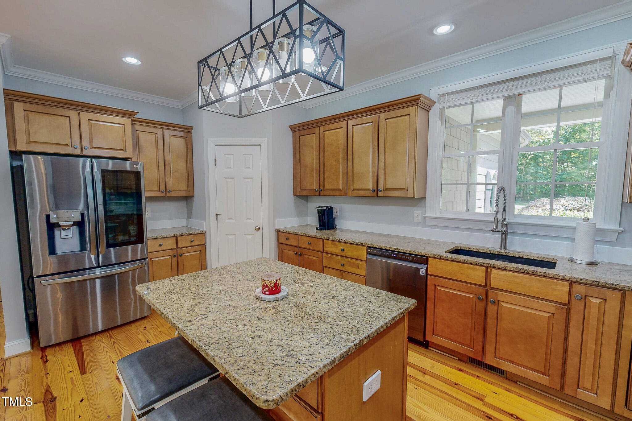 476 N Old Lantern Road Property Photo 4