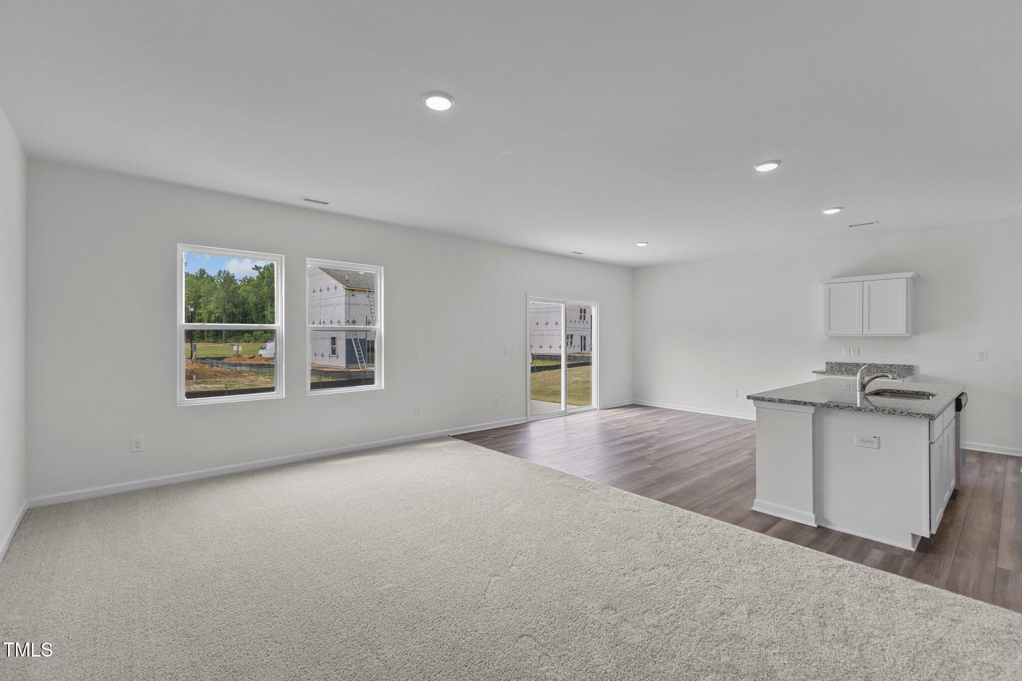 284 Babbling Brook Drive Property Photo 6