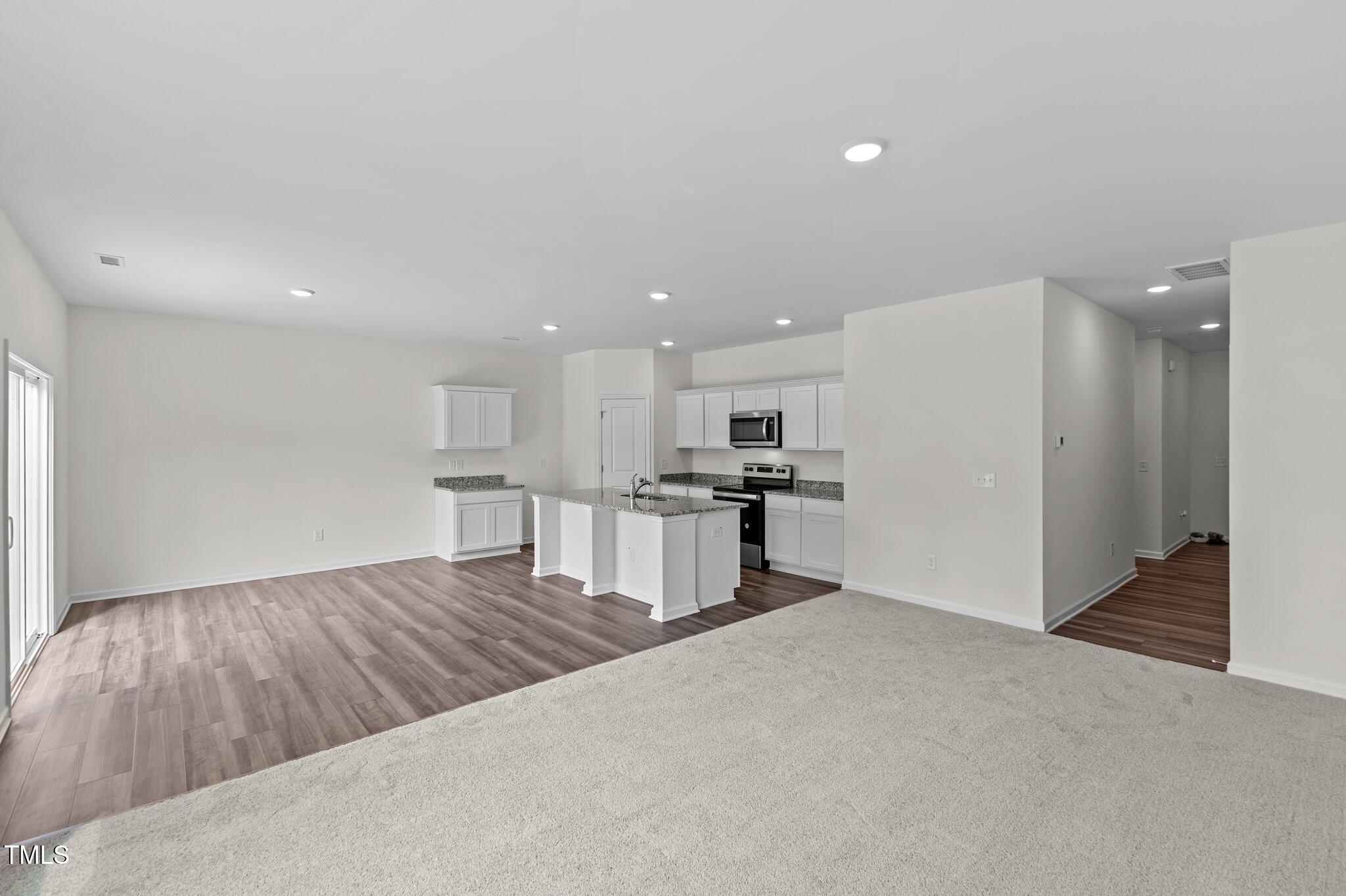 284 Babbling Brook Drive Property Photo 11