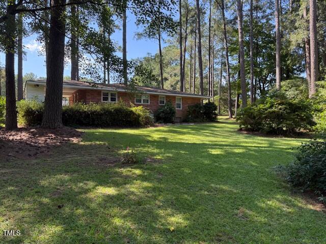 1626 Bruce Circle Property Photo 3