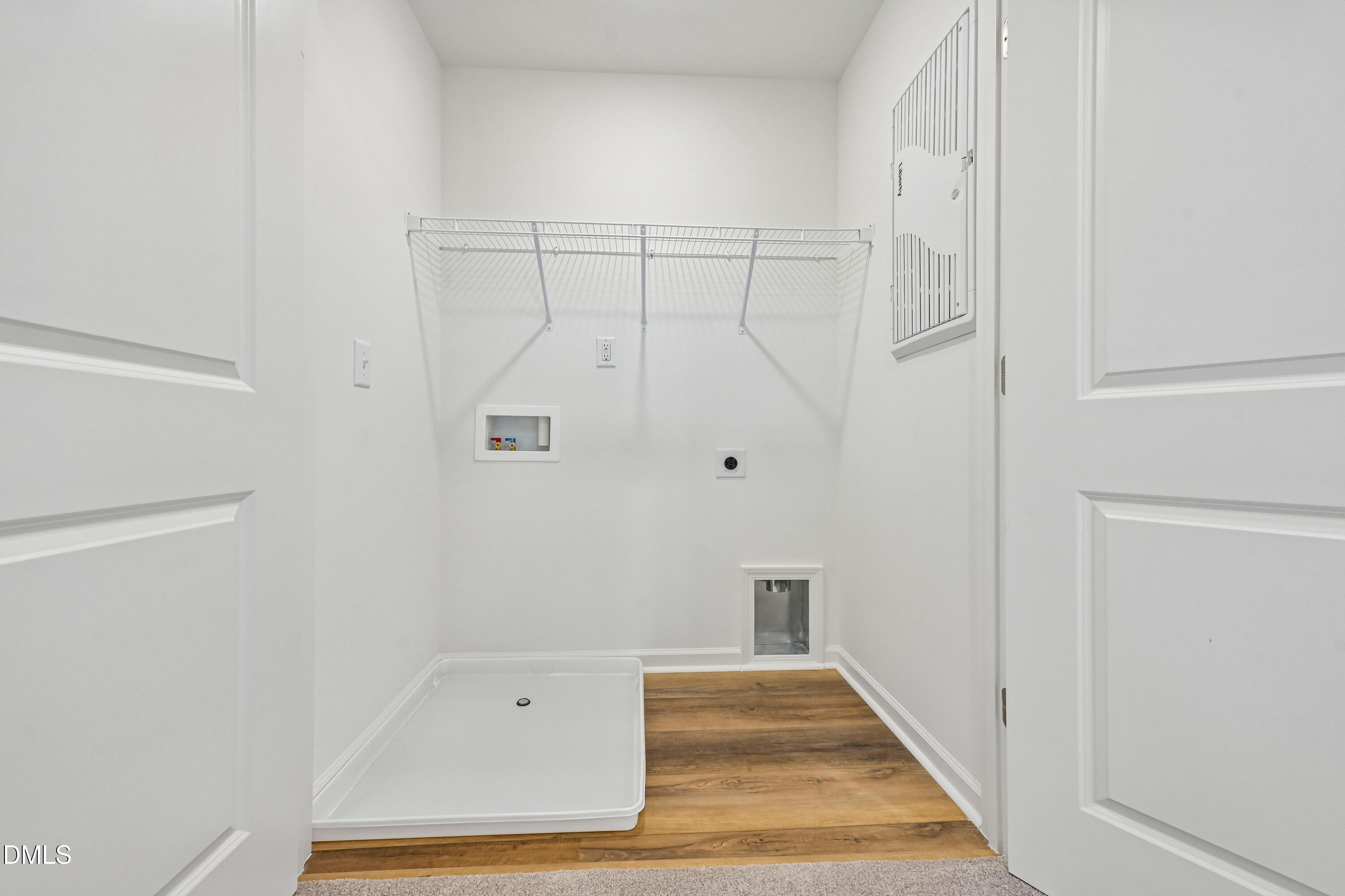 2020 Oakdale Drive Property Photo 14
