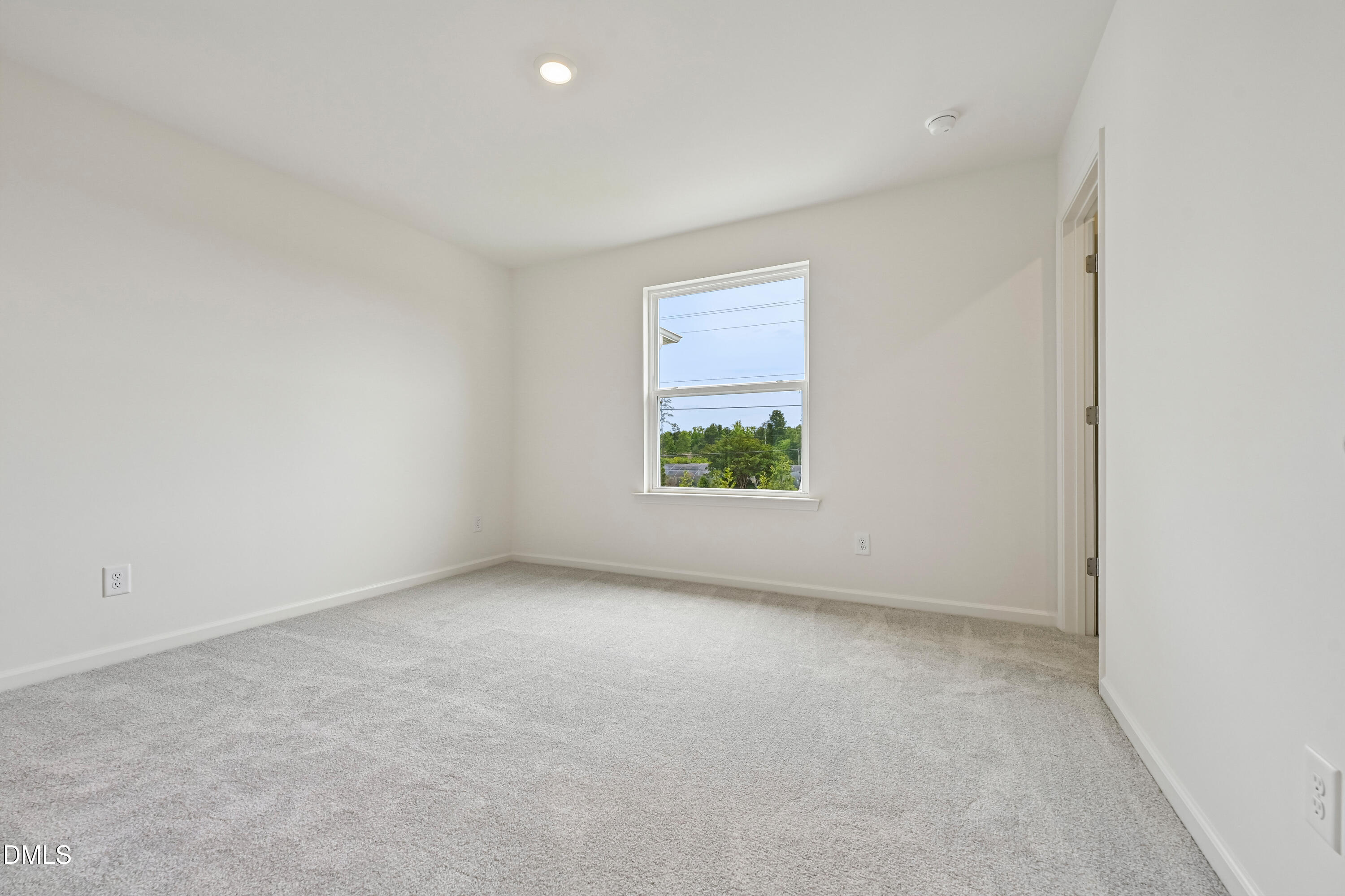 2020 Oakdale Drive Property Photo 16