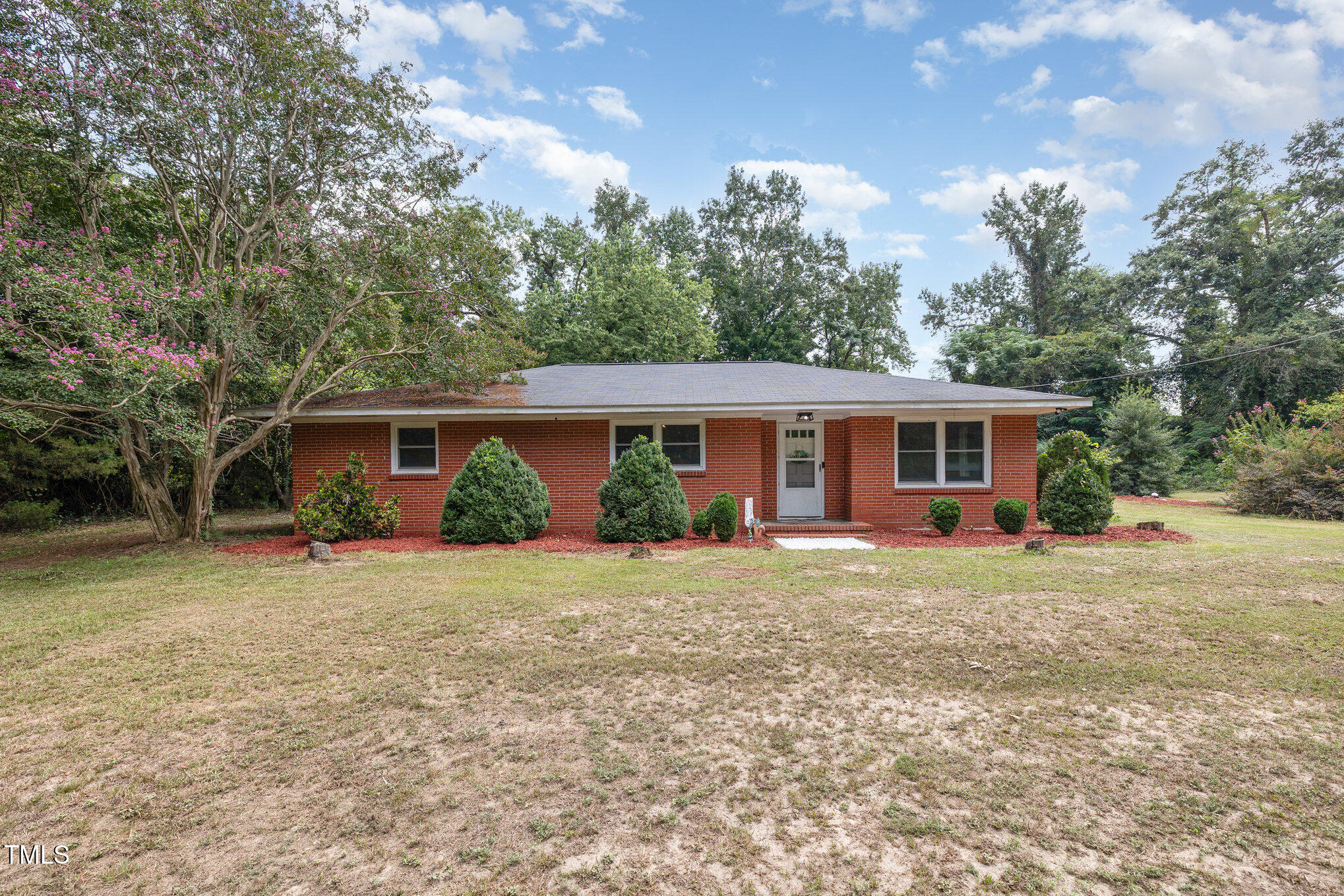 141 Clydes Lane Property Photo 3
