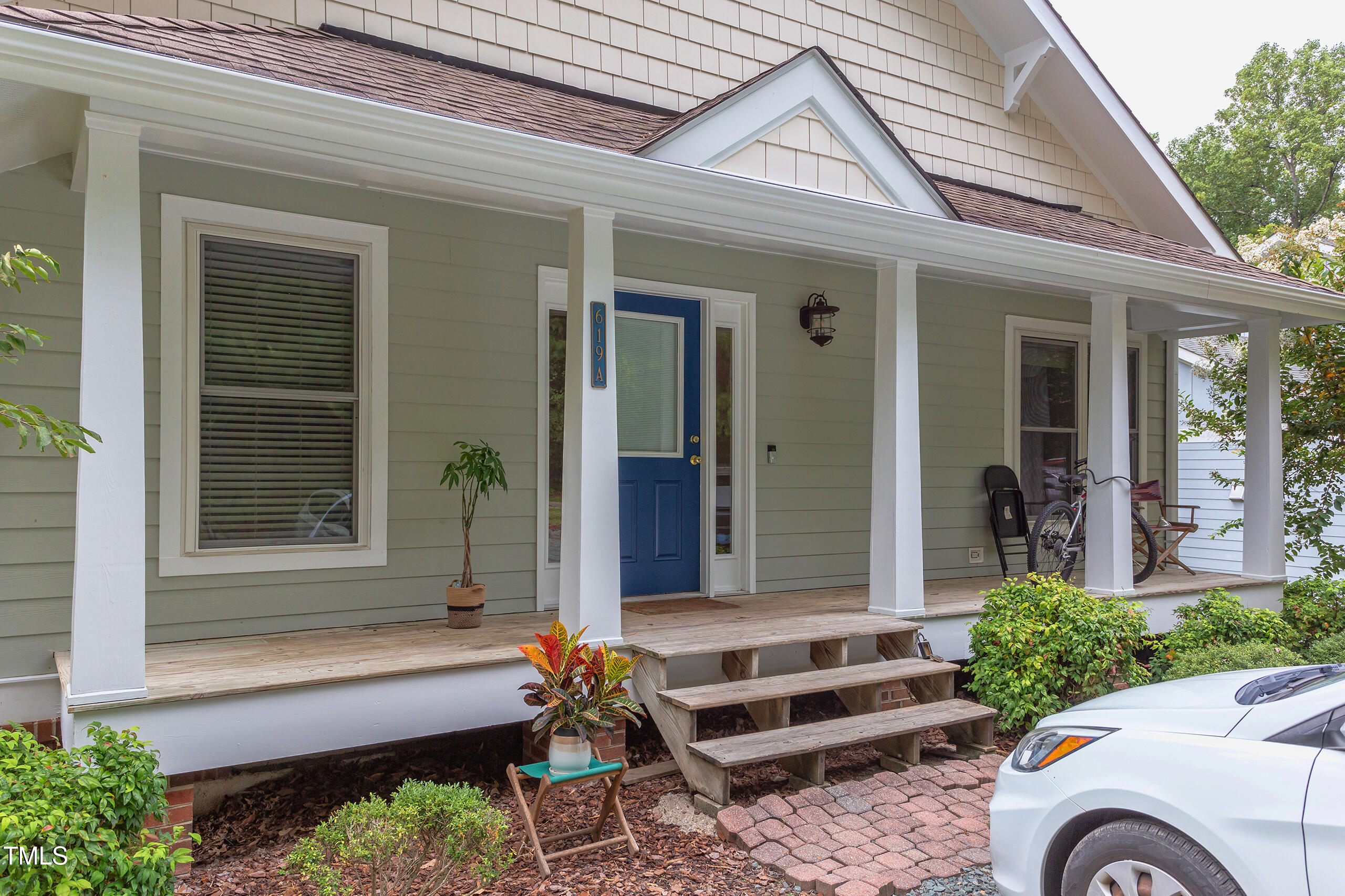 619 Coolidge Street # B Property Photo 1