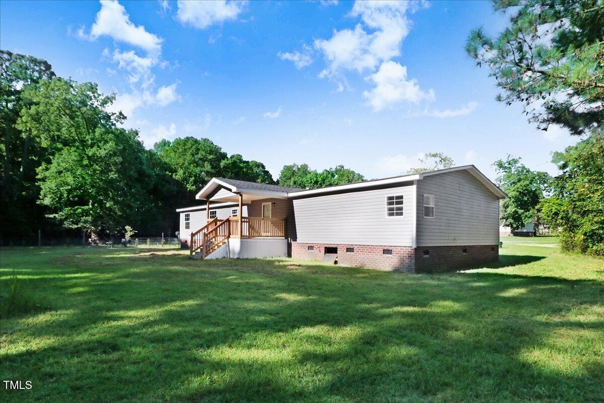 103 Rythm Place Property Photo 6