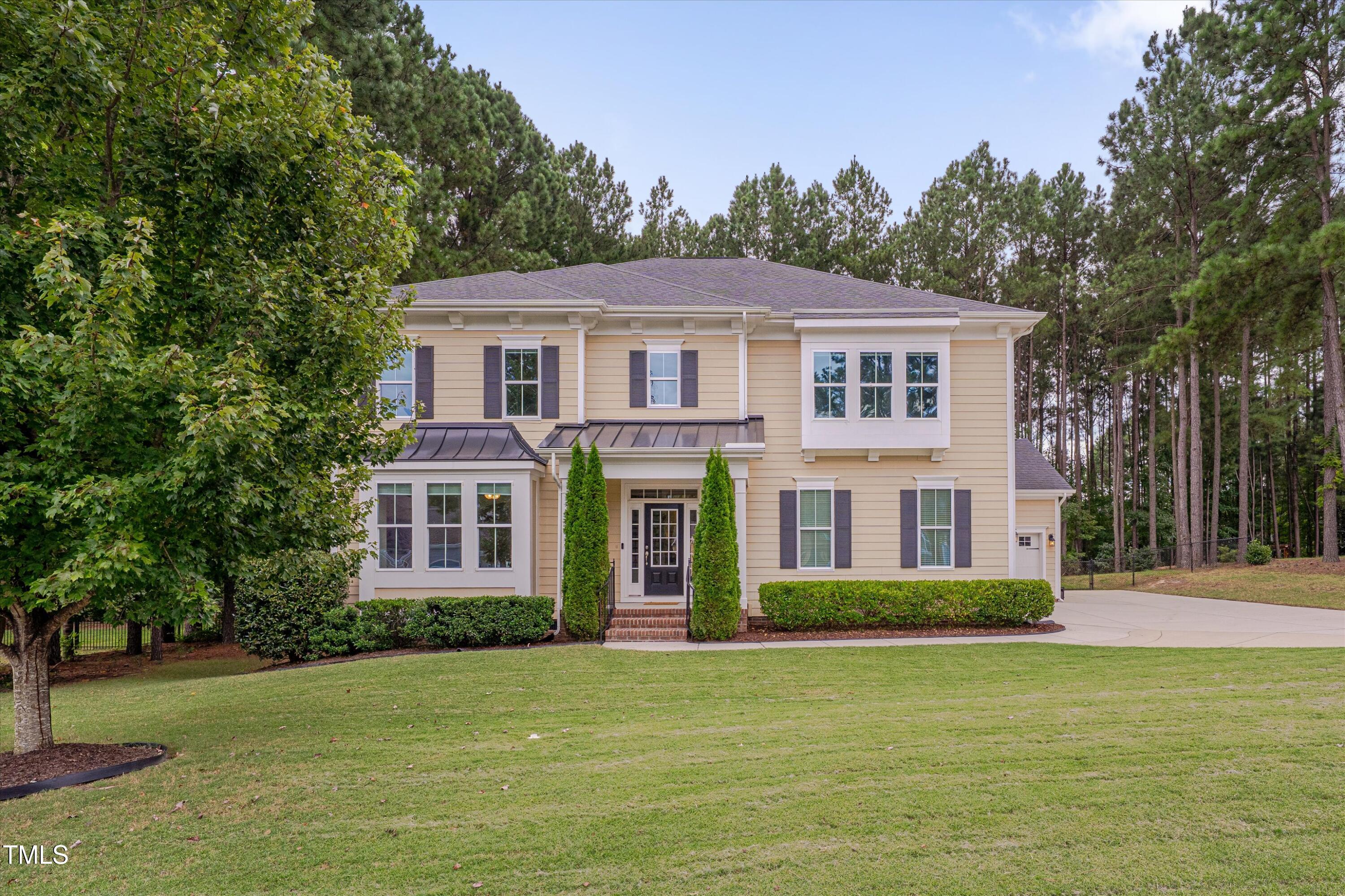 259 Dongola Street Property Photo 1