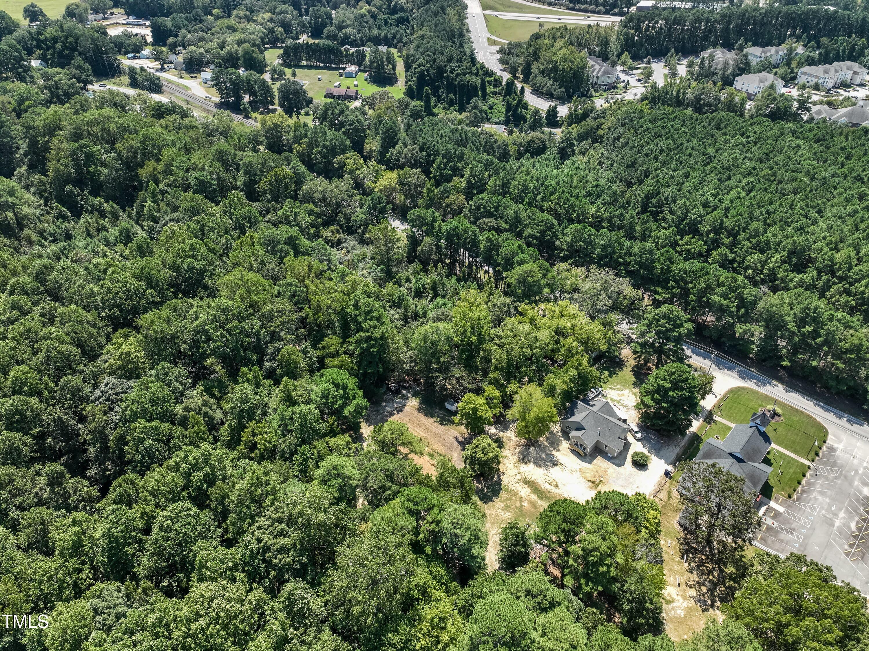 1909 E Garner Road Property Photo 13