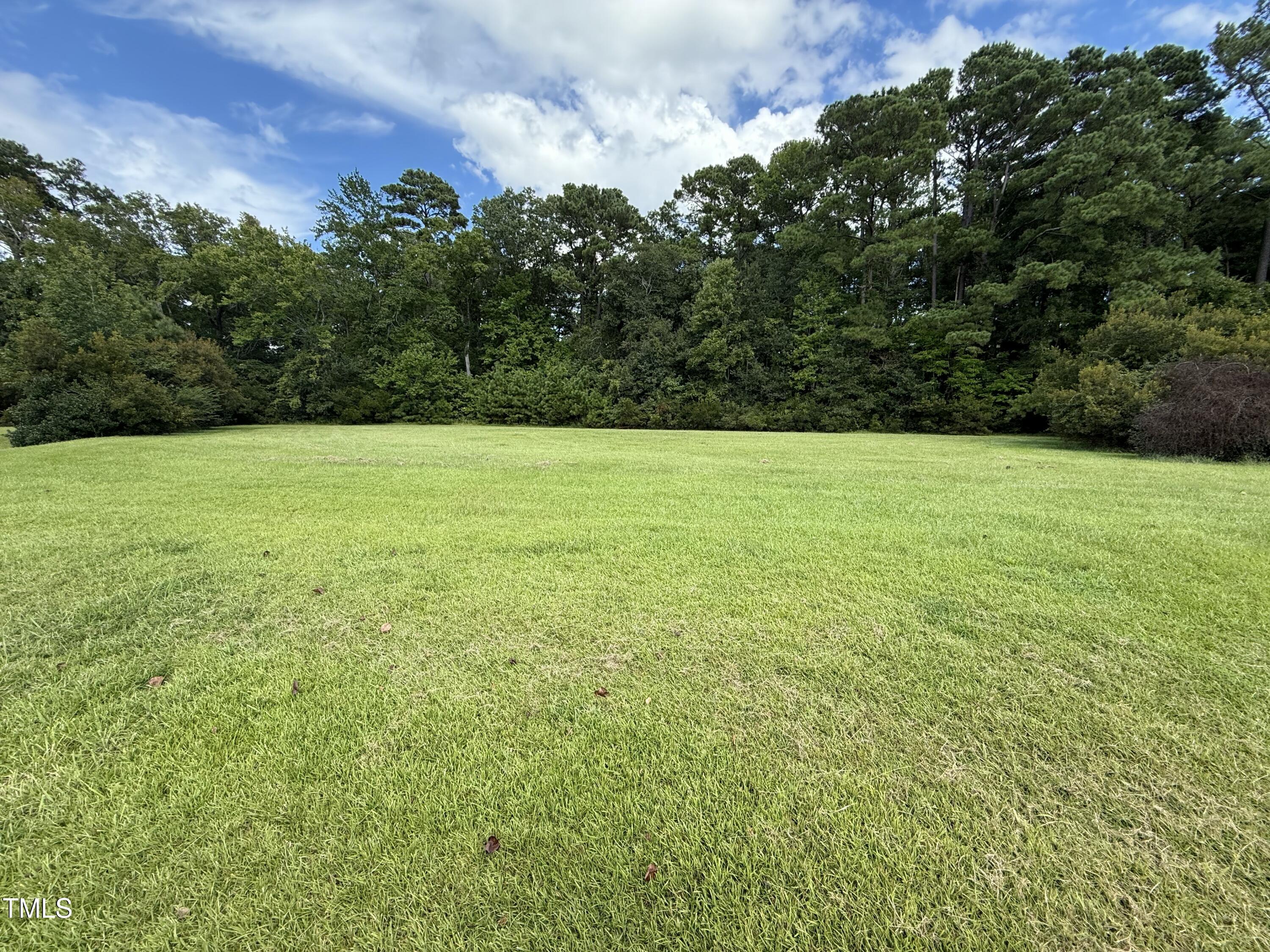 61 Edna Court Property Photo 1