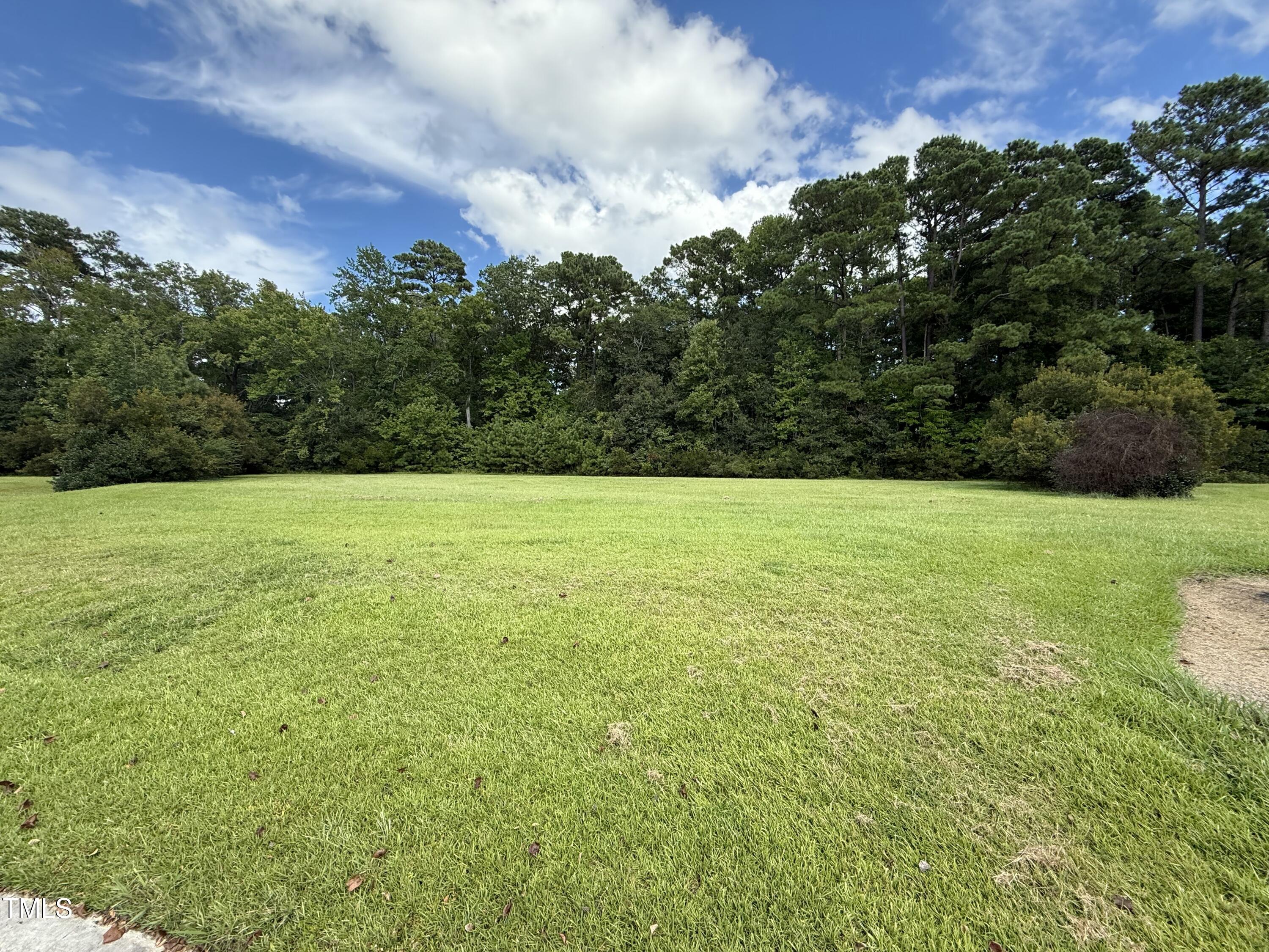 61 Edna Court Property Photo 6