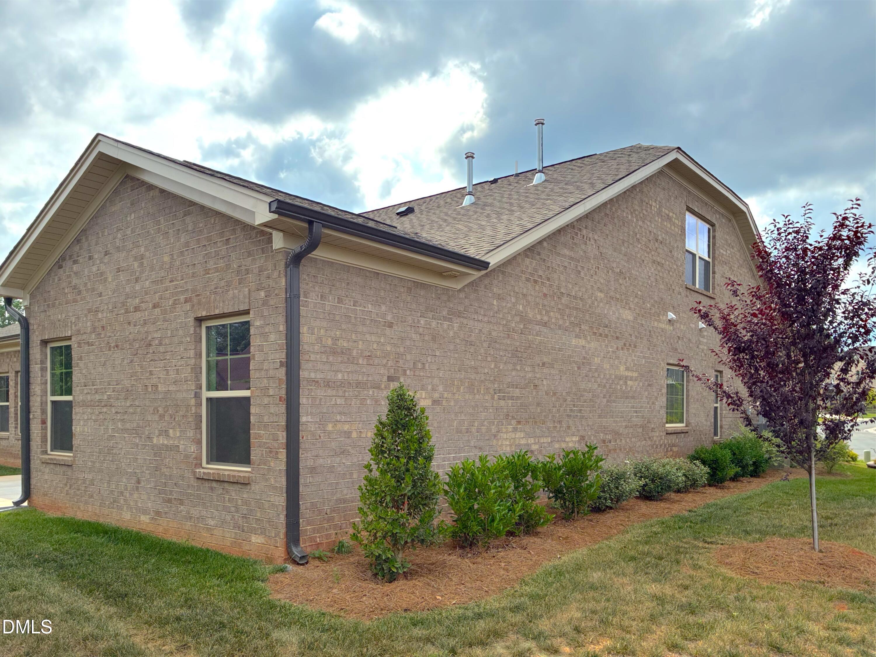 1097 Tulloch Court 208 Property Photo 16