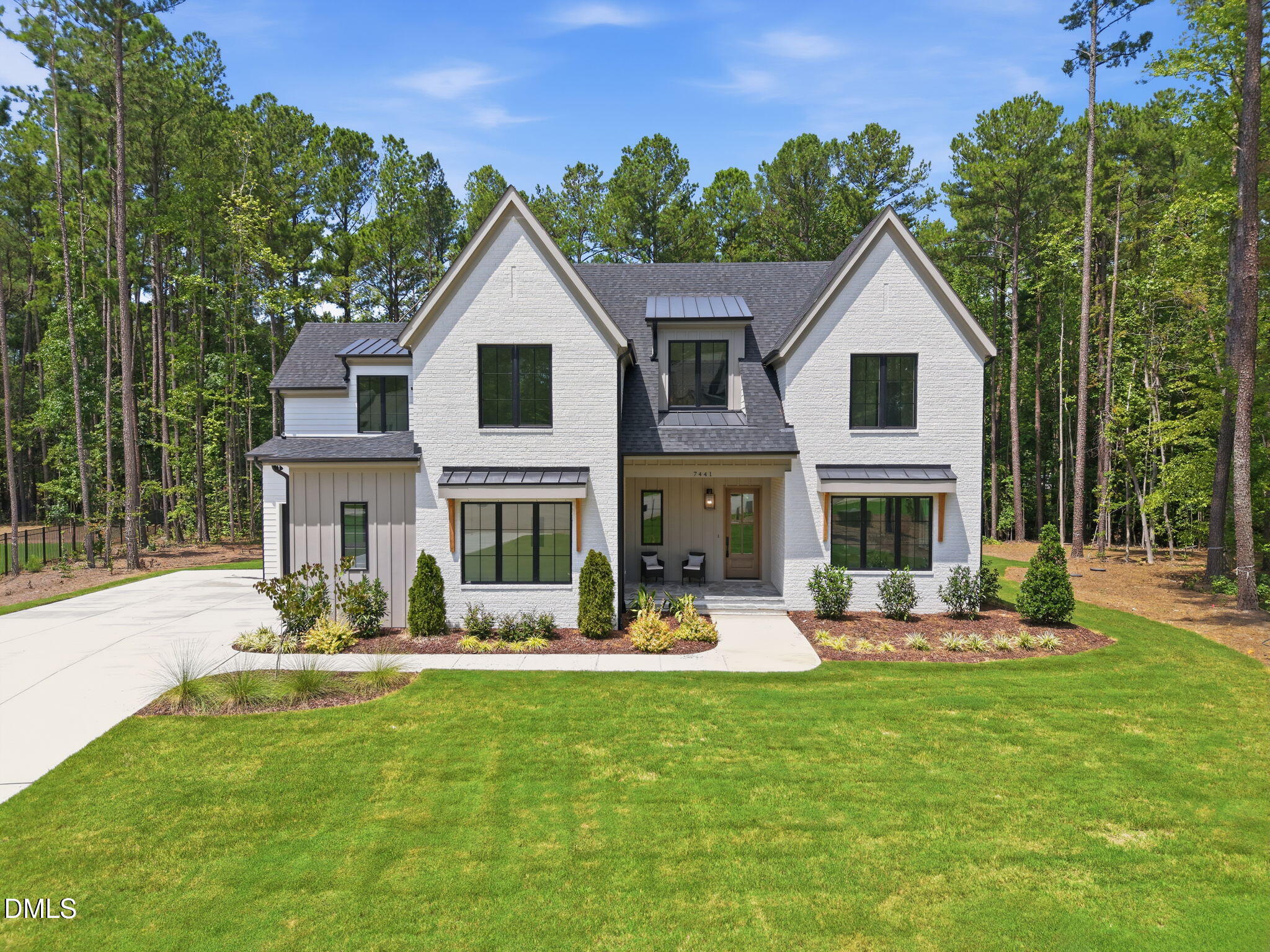 7441 Summer Tanager Trail Property Photo 1