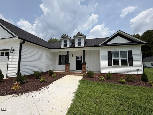 105 Lynn Lane Property Photo 2
