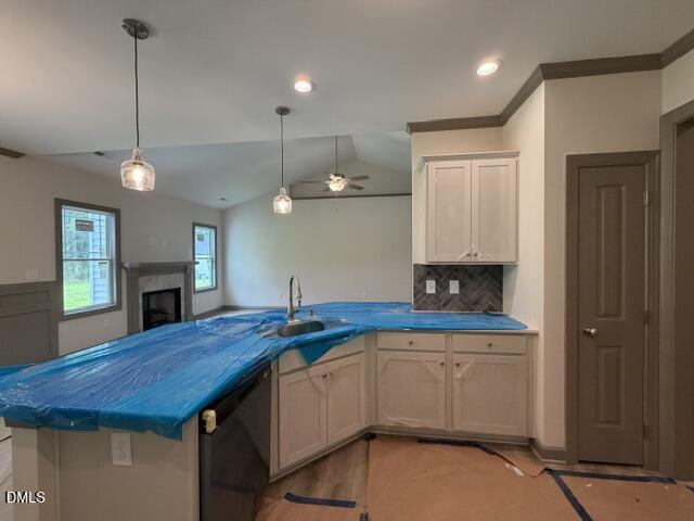 105 Lynn Lane Property Photo 9
