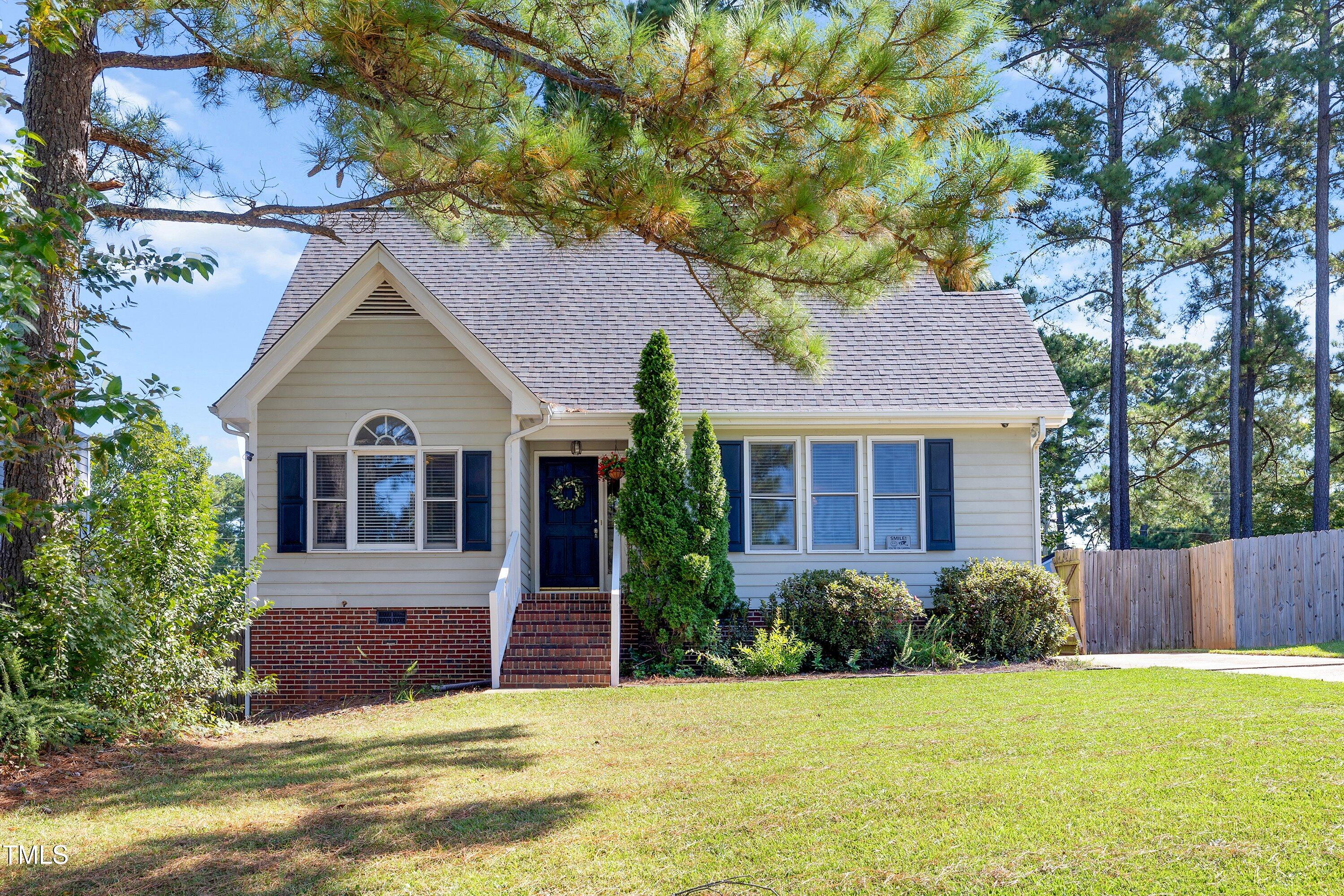 111 Tarpley Way Property Photo 1