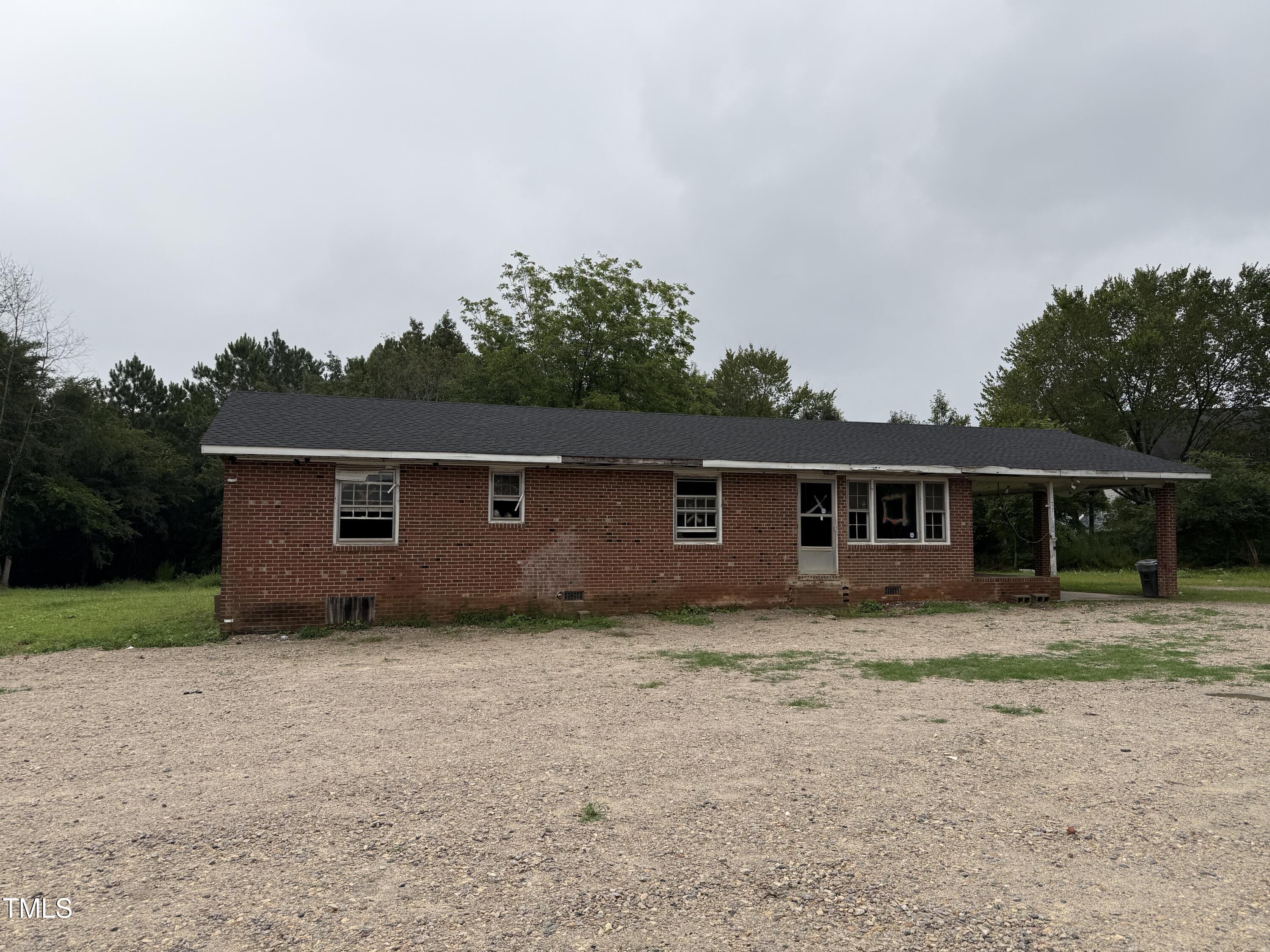 7716 Knightdale Boulevard Property Photo 9