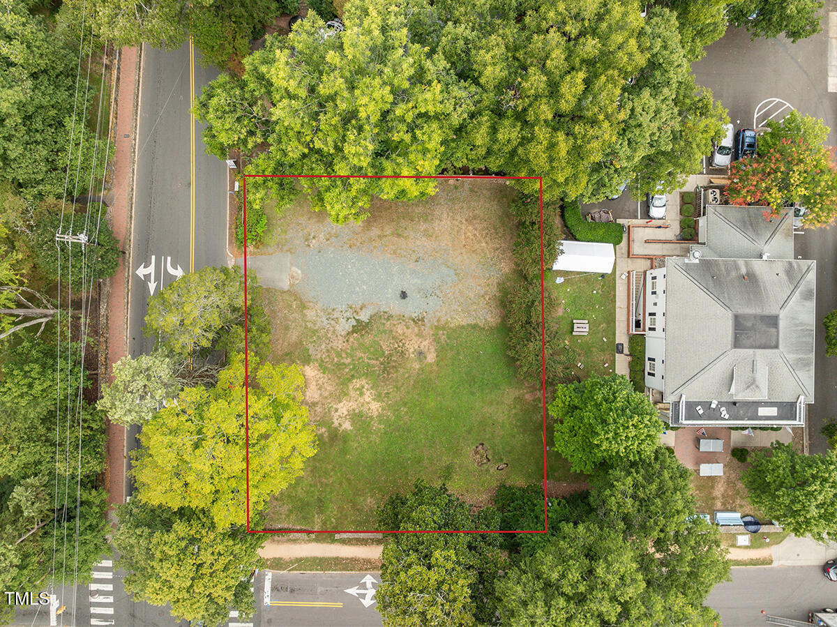 401 E Rosemary Street Property Photo 6