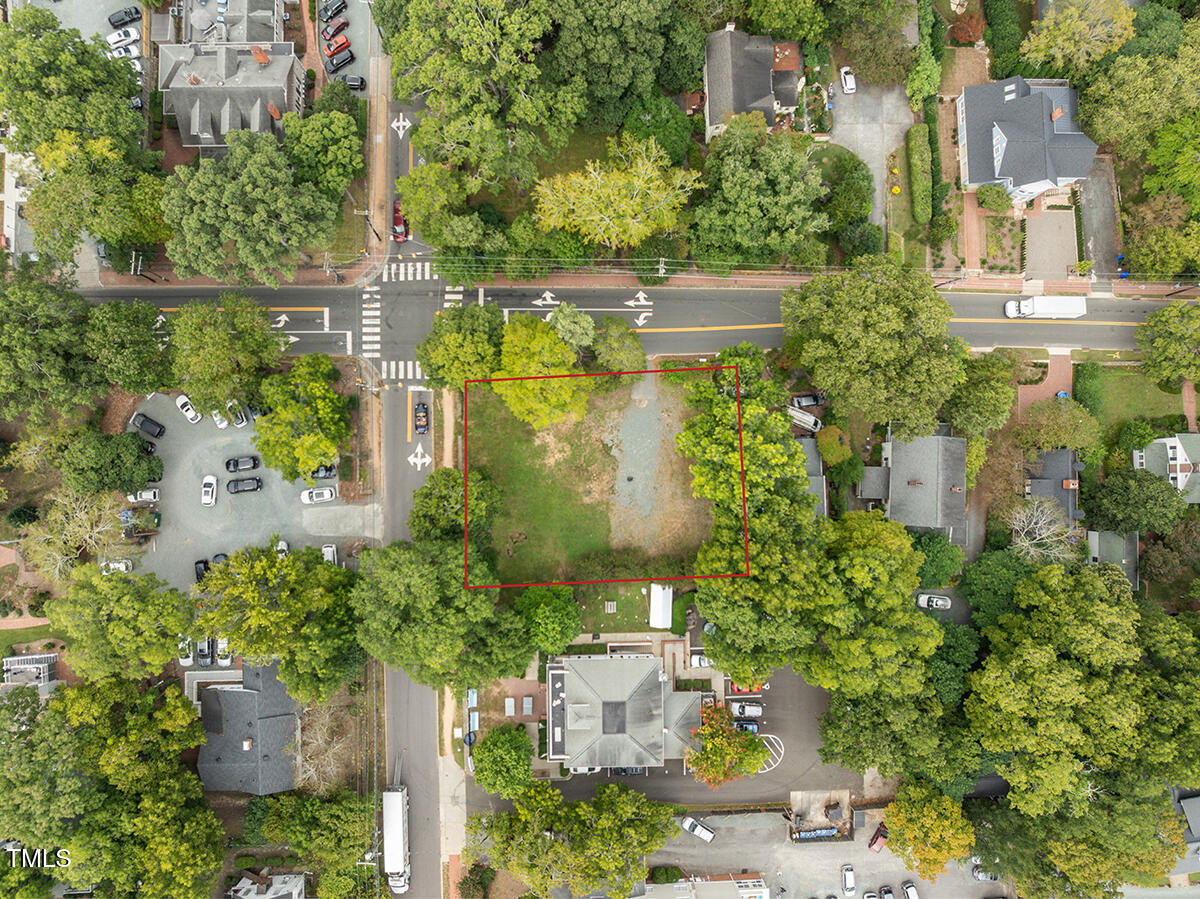 401 E Rosemary Street Property Photo 15