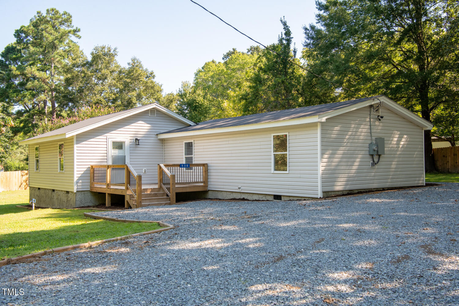 530 Lee Street Property Photo 1