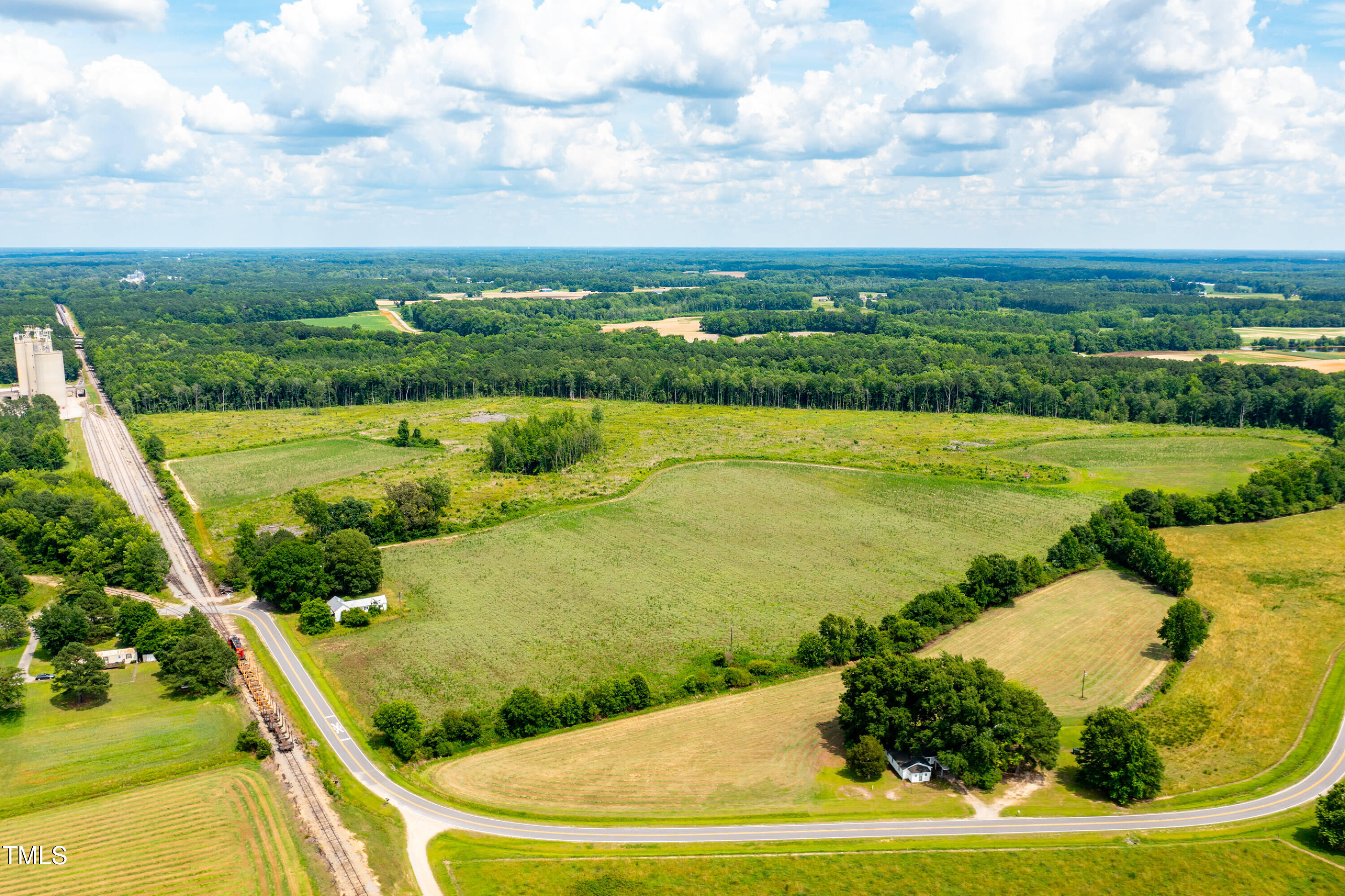 555 Corbett Road Property Photo 1