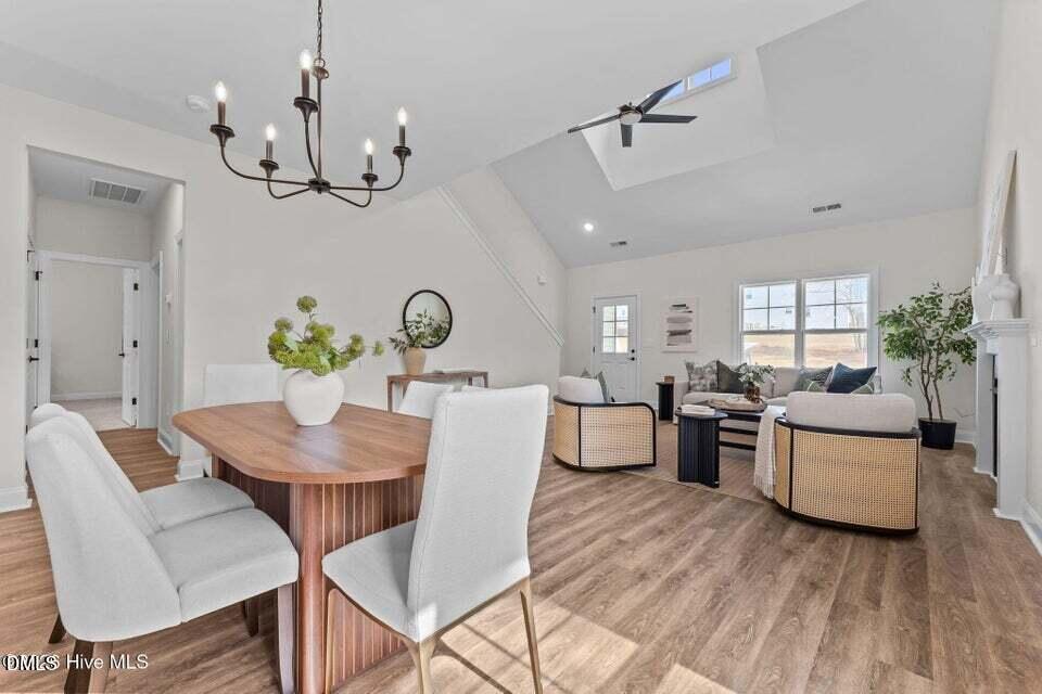 1001 Ivory Lane Property Photo 8