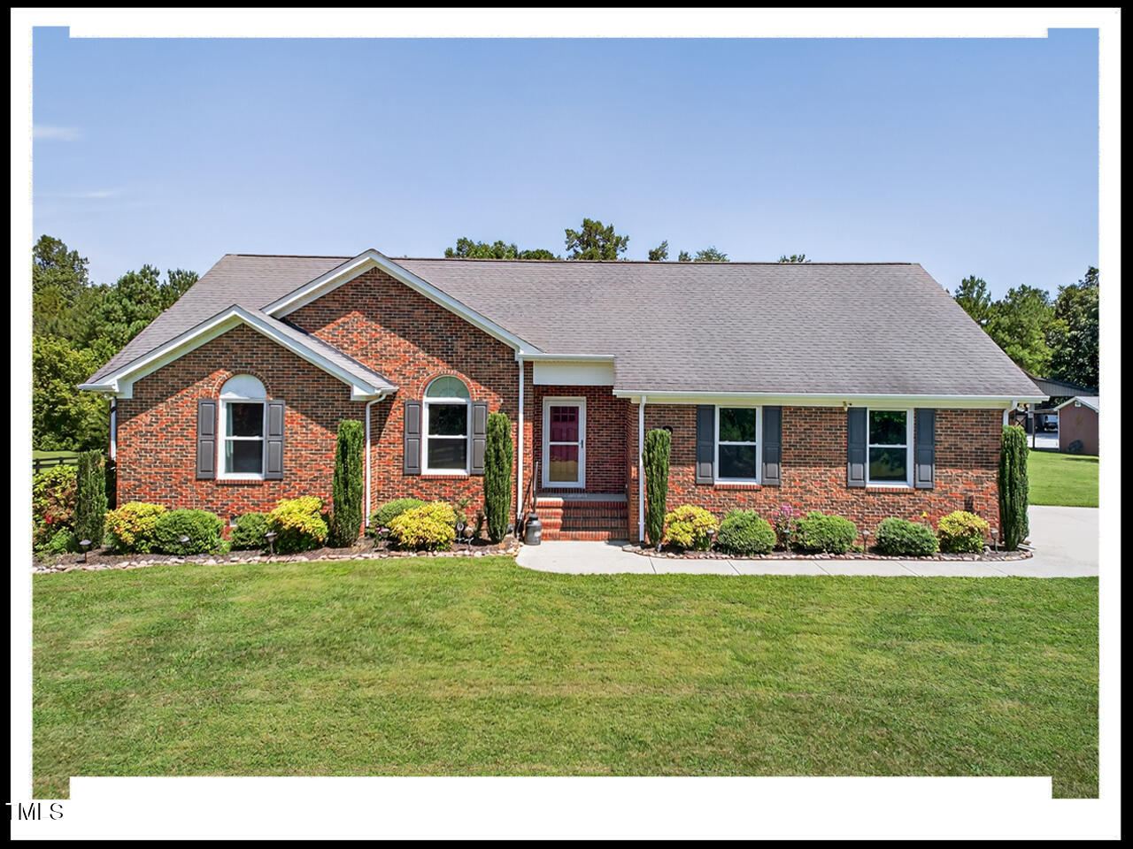 6050 Country Highland Lane Property Photo 1