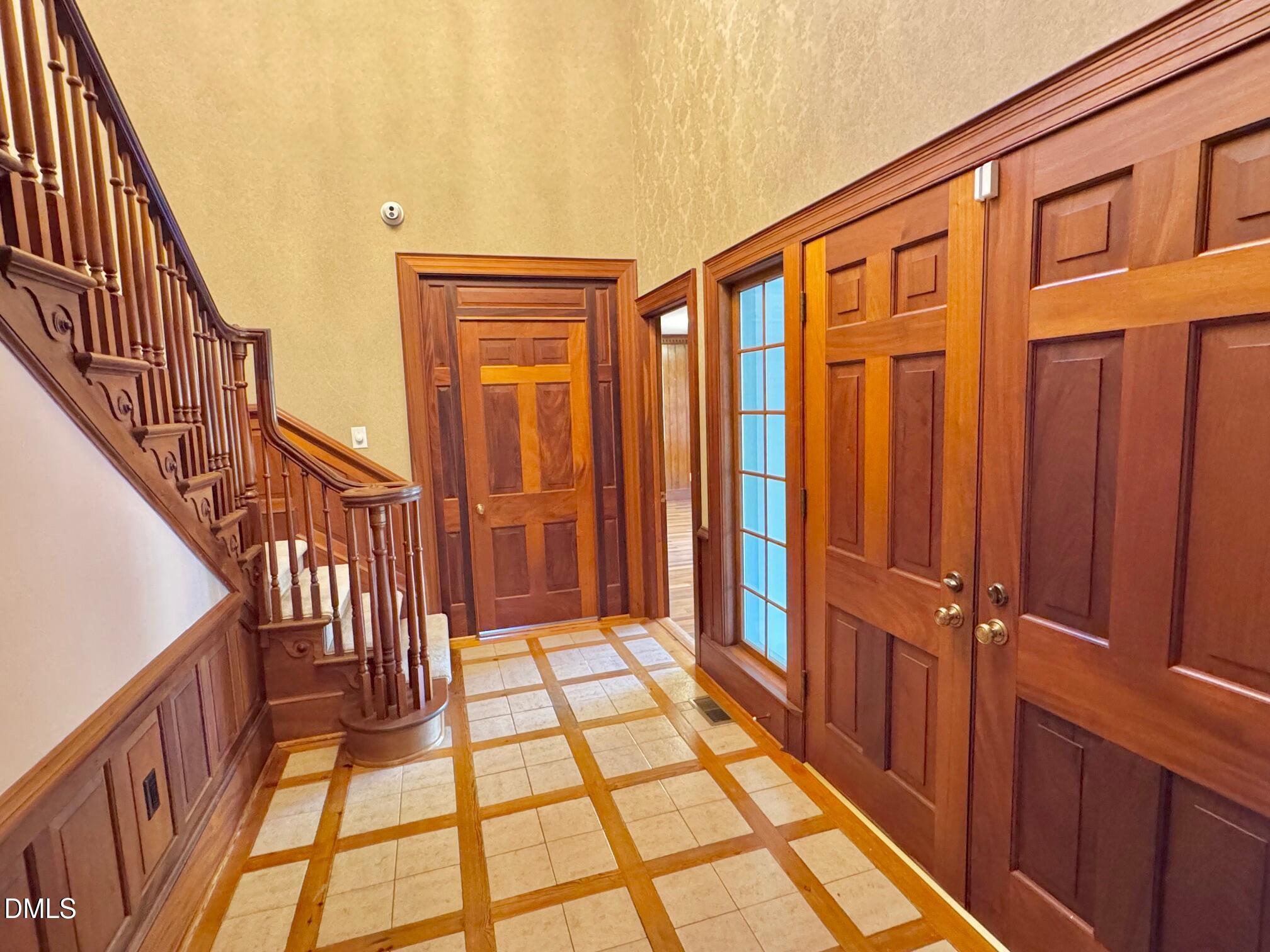 100 Maluli Drive Property Photo 10