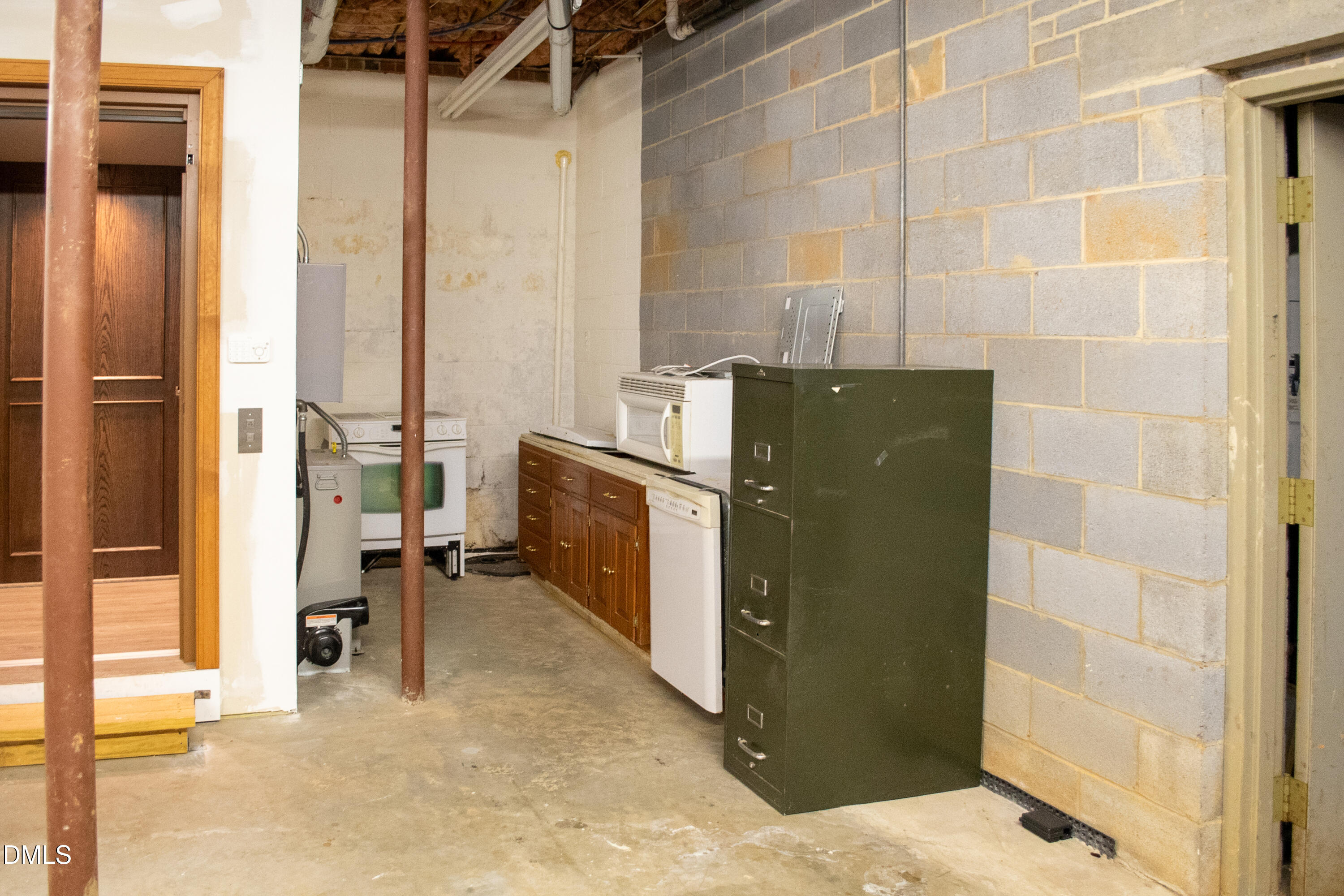 100 Maluli Drive Property Photo 41