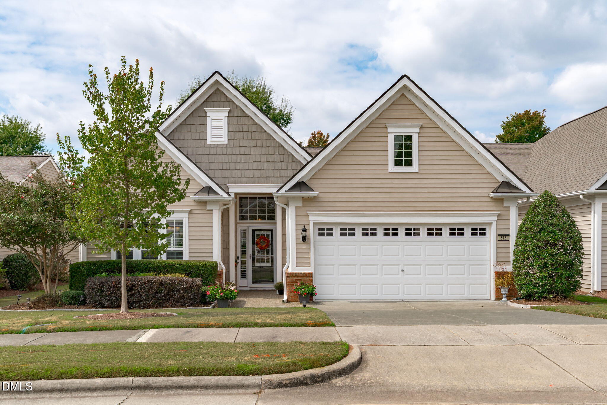 515 Garendon Drive Property Photo 1