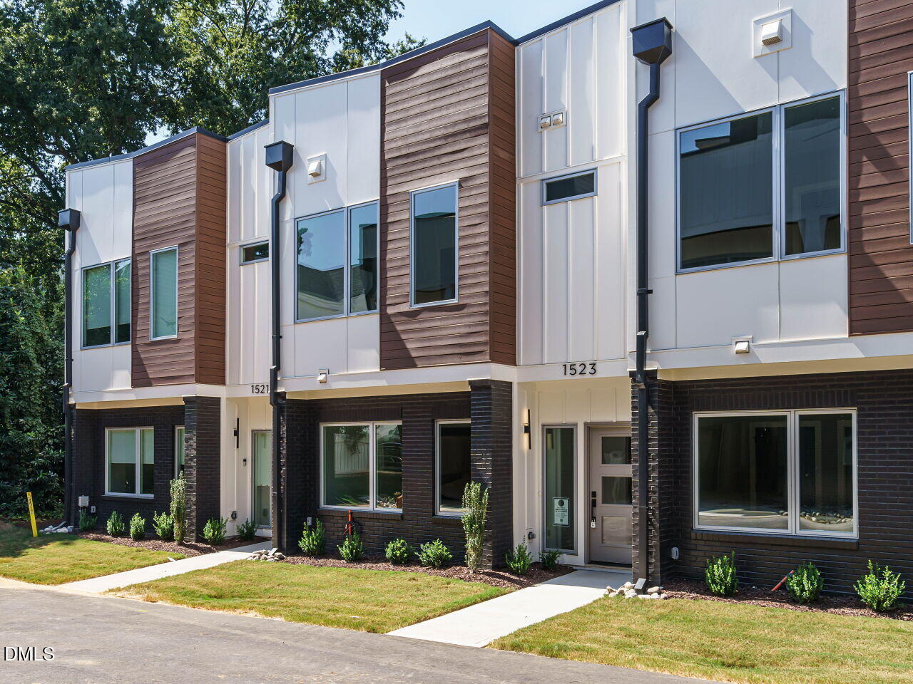 1523 Urban Trace Lane Property Photo 1