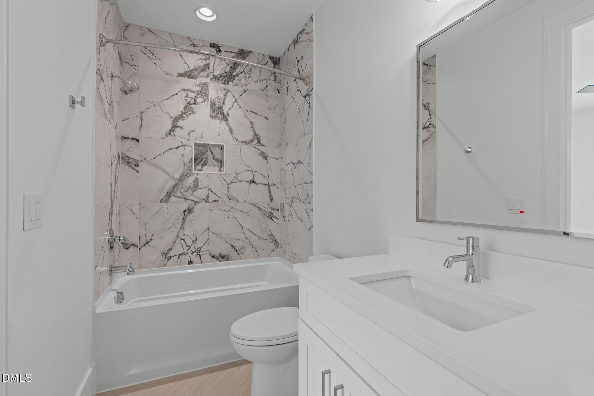 1012 Addison Place Property Photo 39