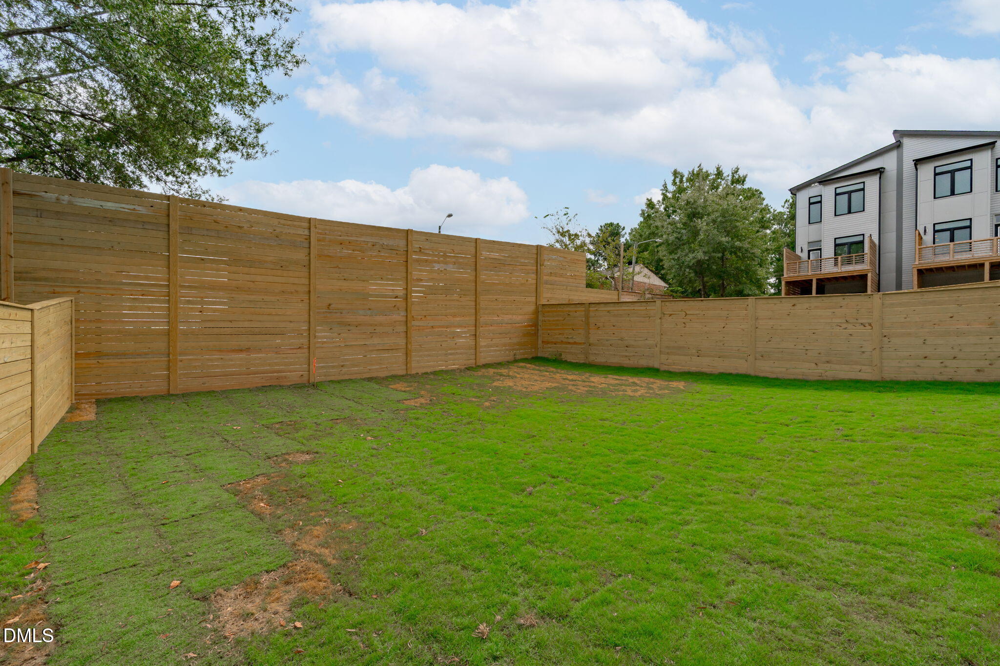 1012 Addison Place Property Photo 44