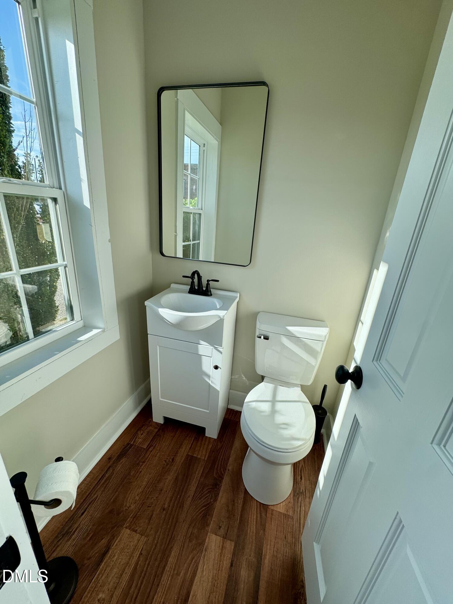 55 E Main Street Property Photo 6