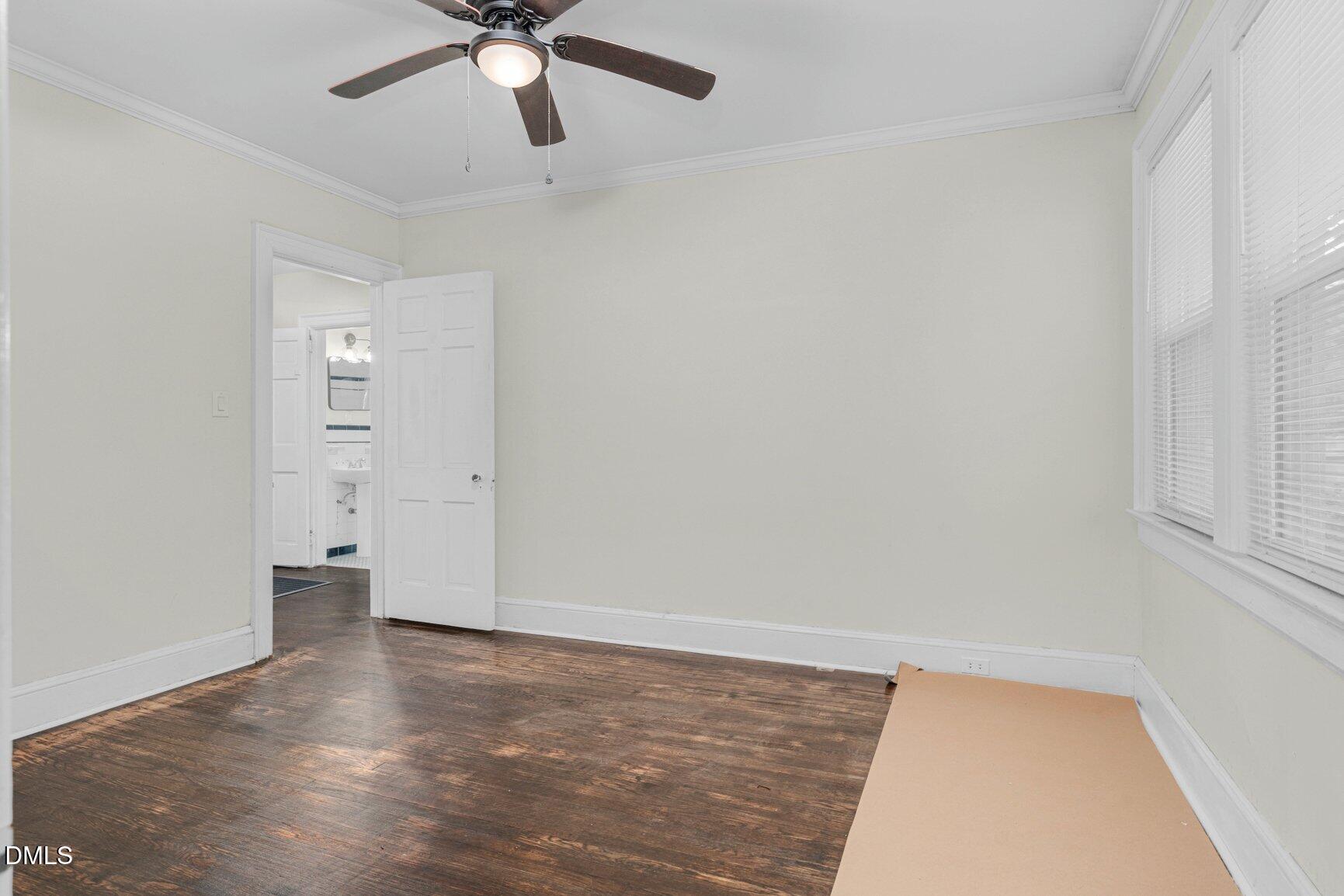 541 N Daughtry Street Property Photo 12