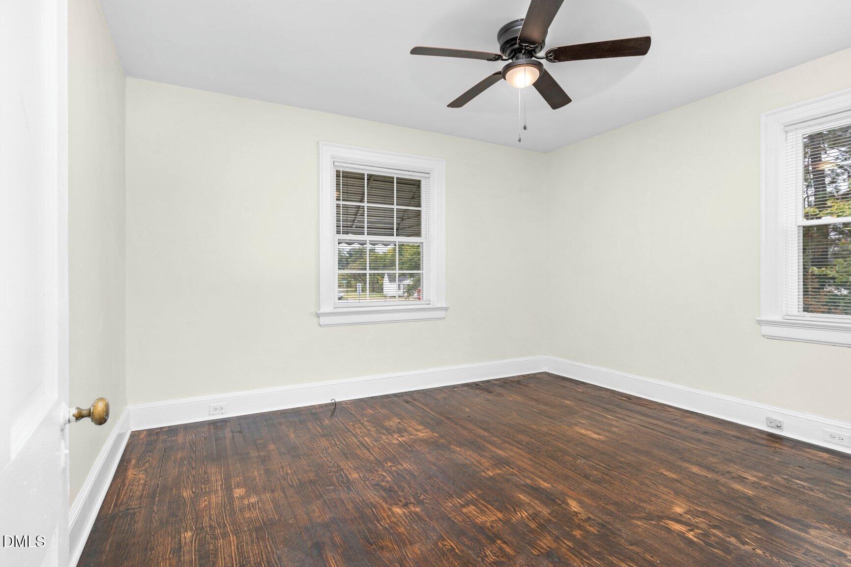 541 N Daughtry Street Property Photo 21