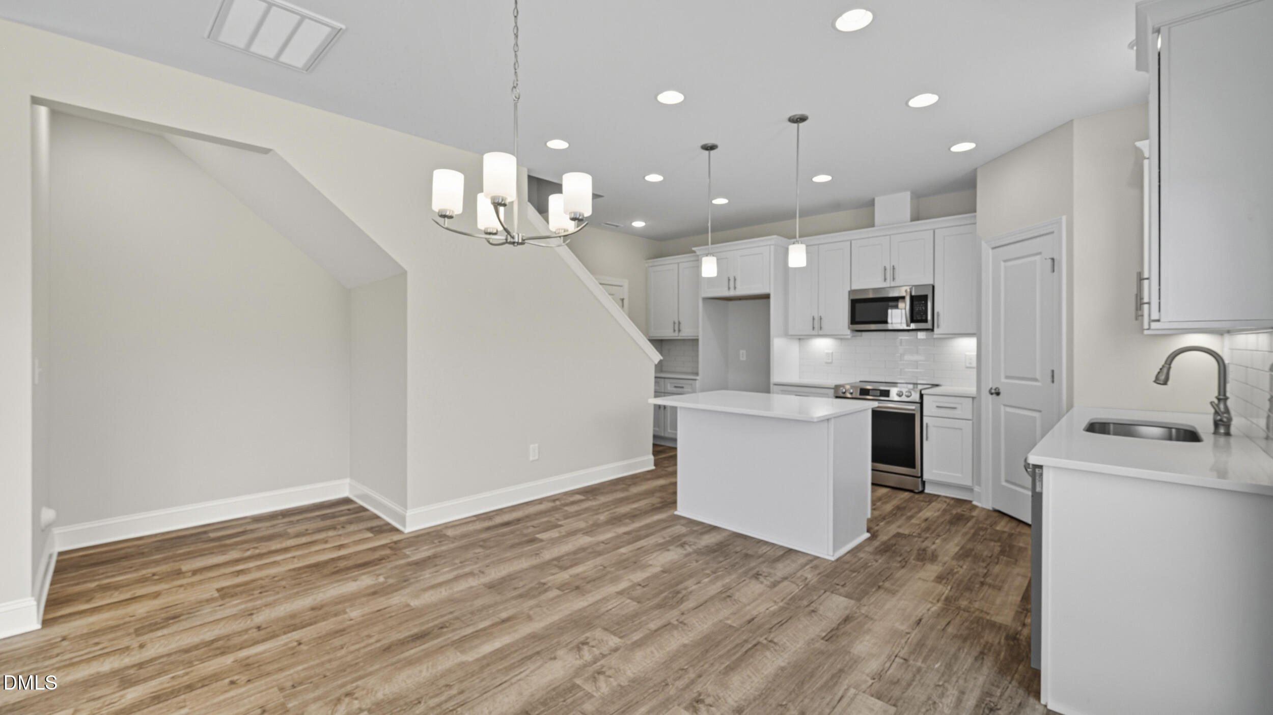 4105 Ralph Holt Court Property Photo 13