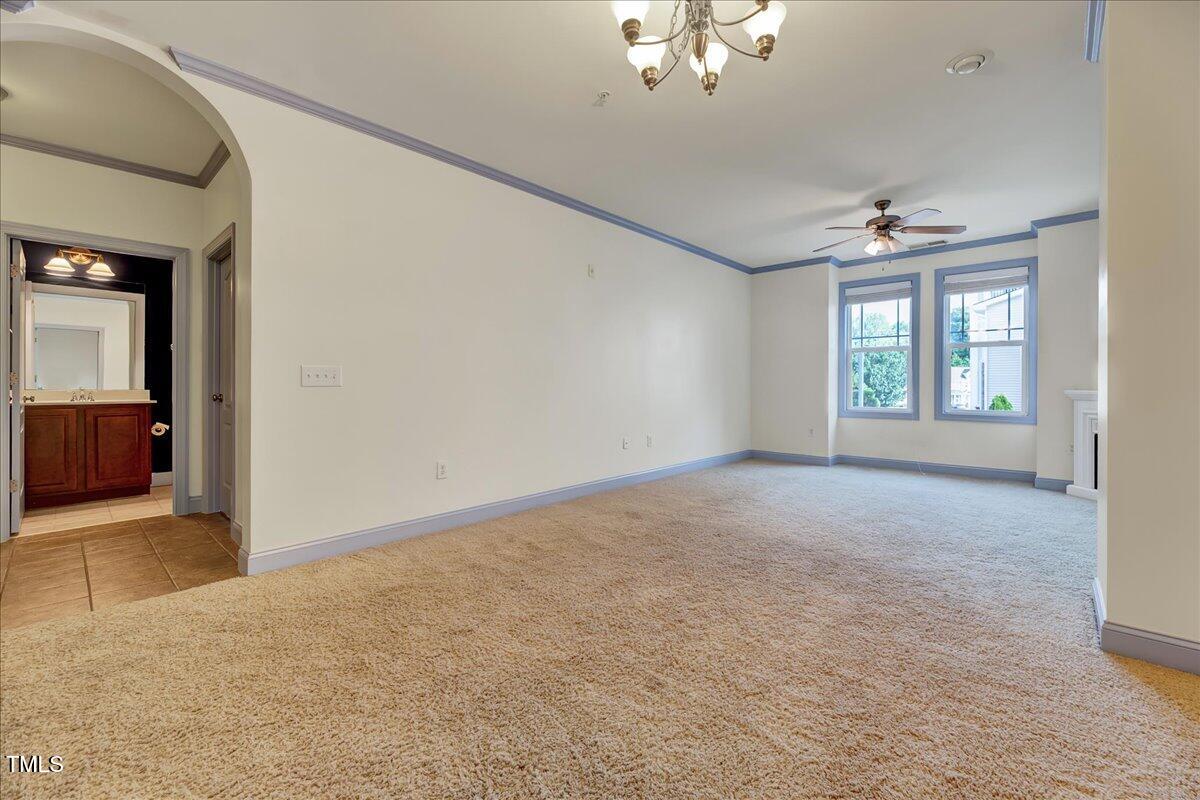 2810 Bedford Green Drive 201 Property Photo 4