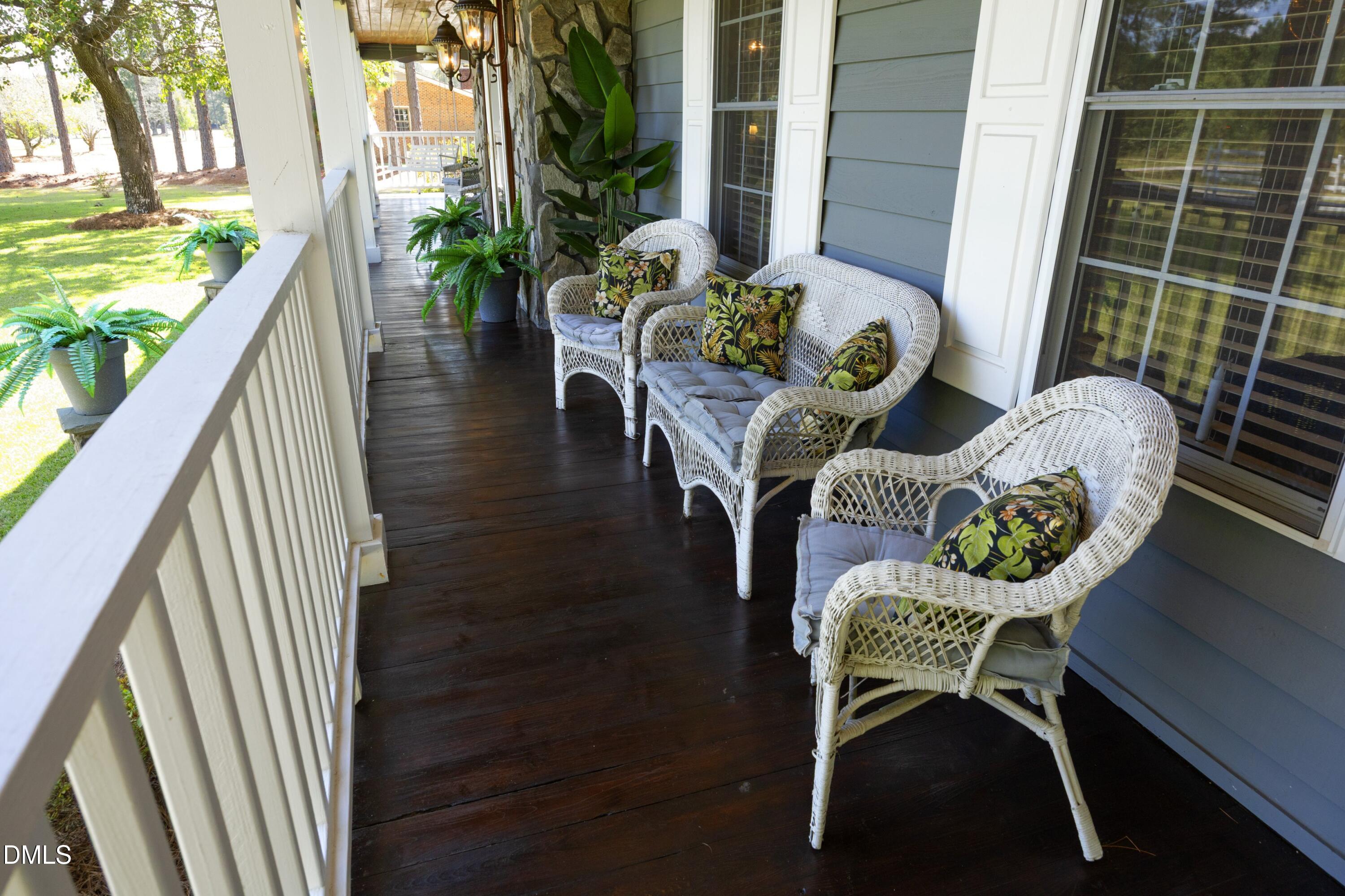1746 Little Divine Road Property Photo 10