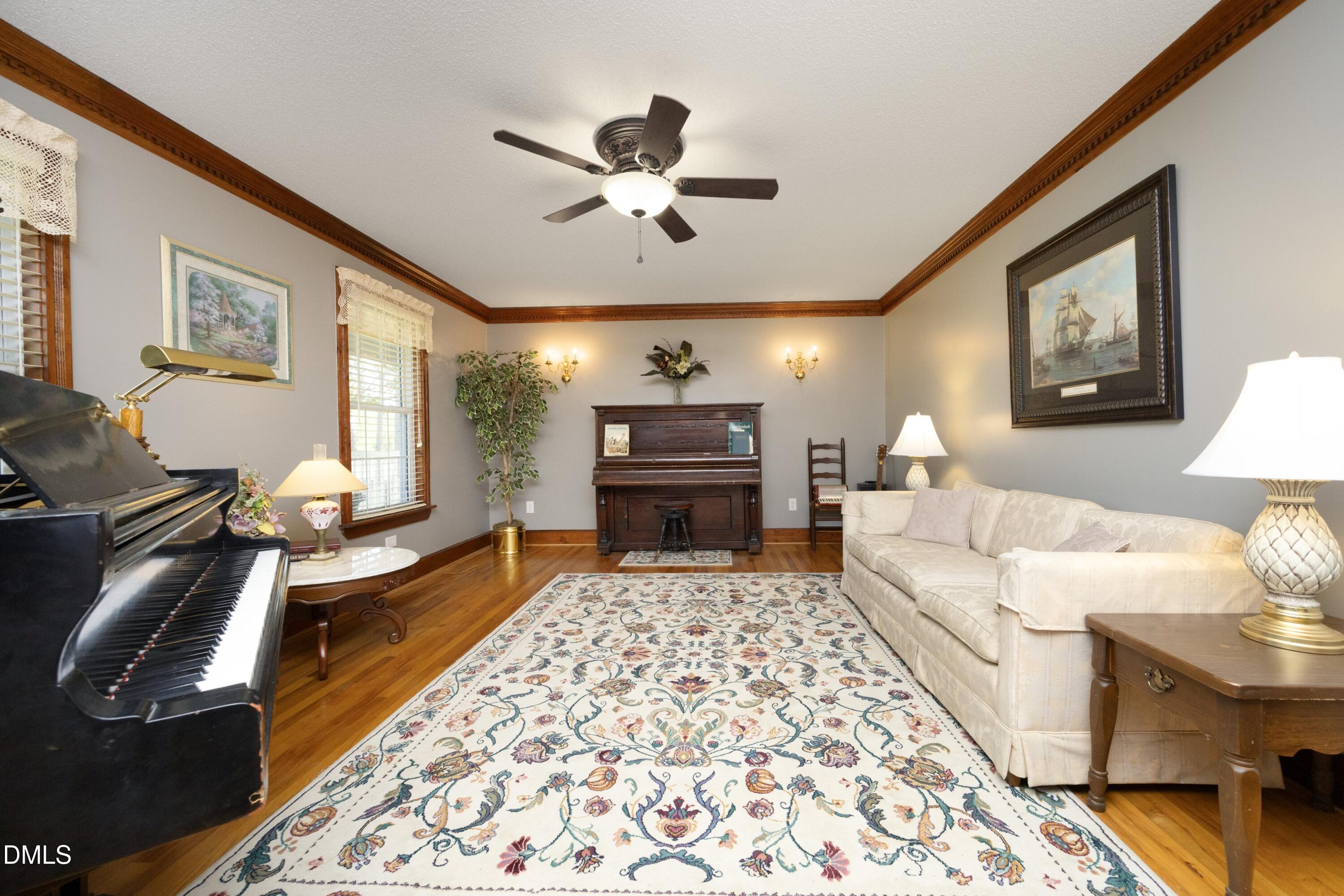 1746 Little Divine Road Property Photo 19