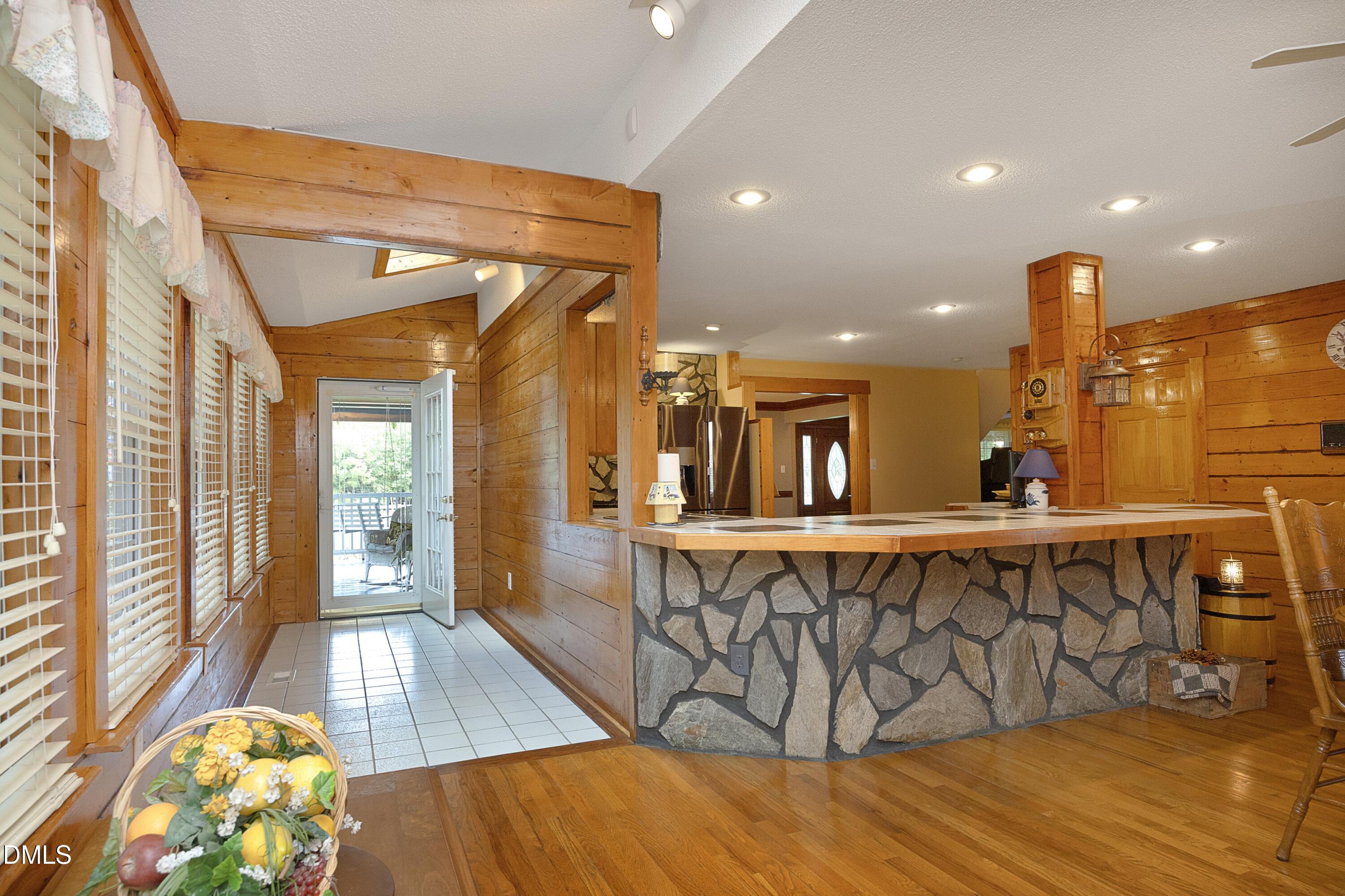 1746 Little Divine Road Property Photo 21