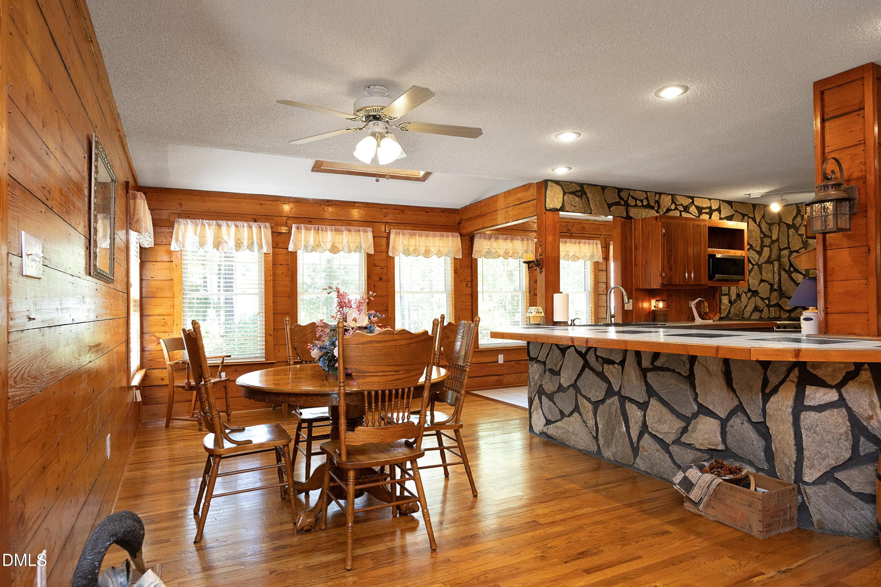 1746 Little Divine Road Property Photo 22