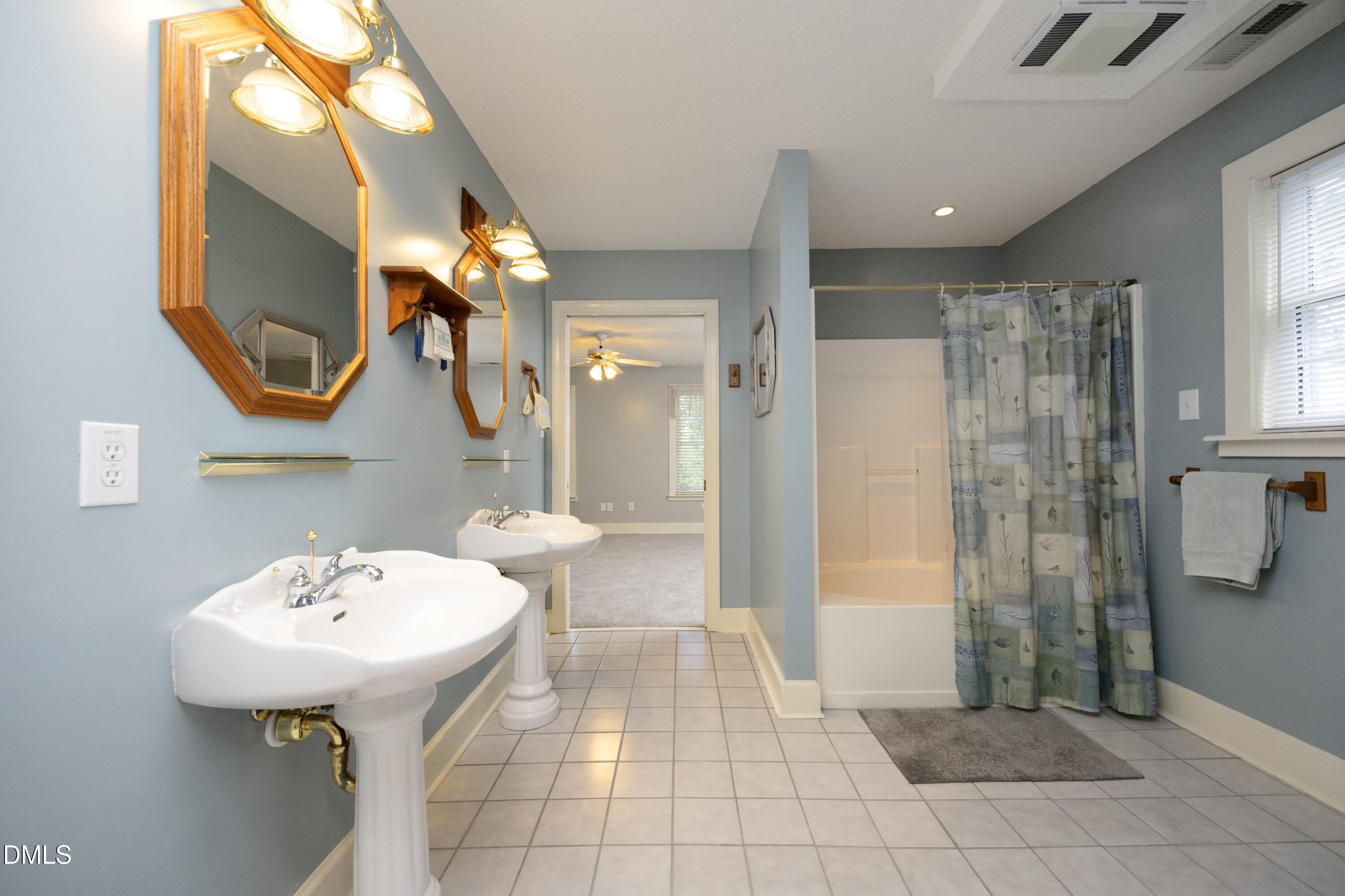1746 Little Divine Road Property Photo 45